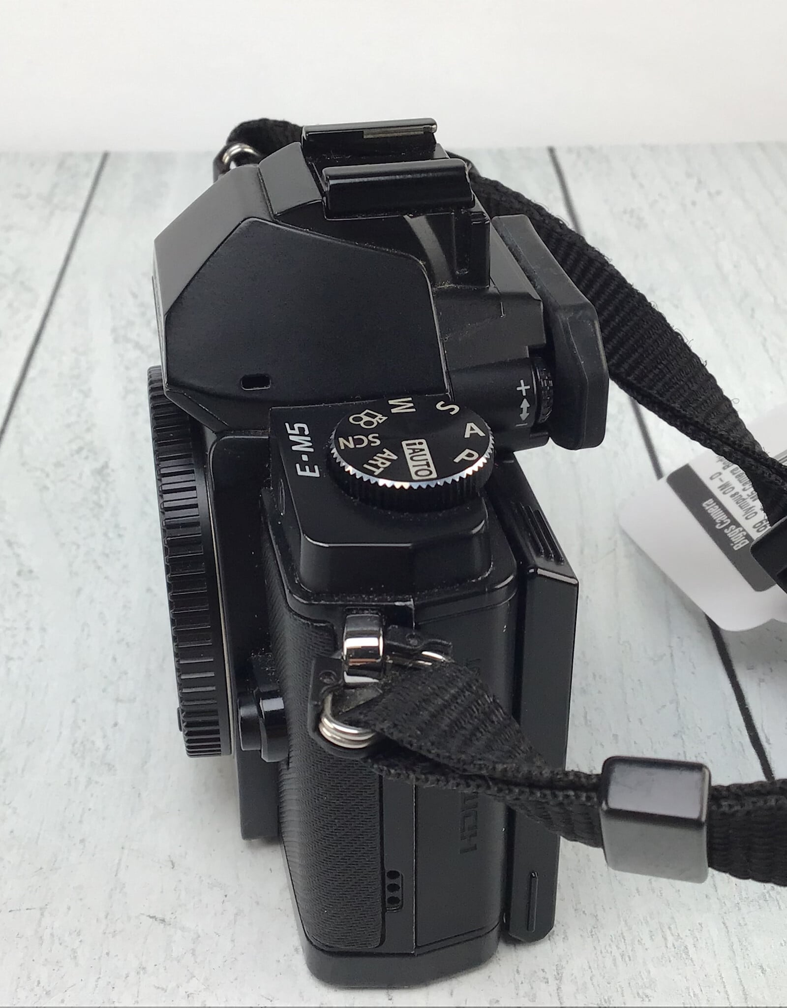OLYMPUS Olympus OM-D E-M5 Camera Body Used Good