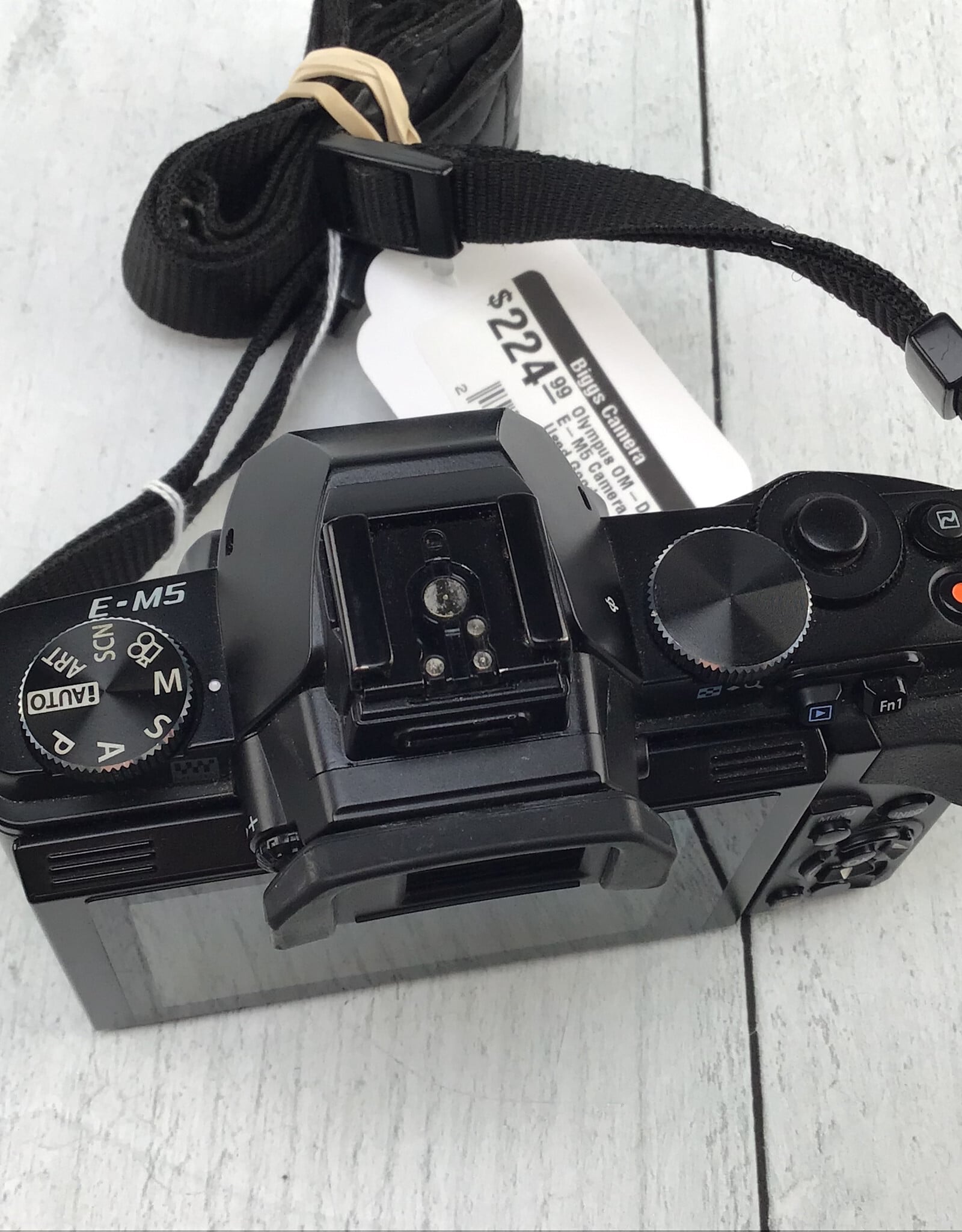 OLYMPUS Olympus OM-D E-M5 Camera Body Used Good