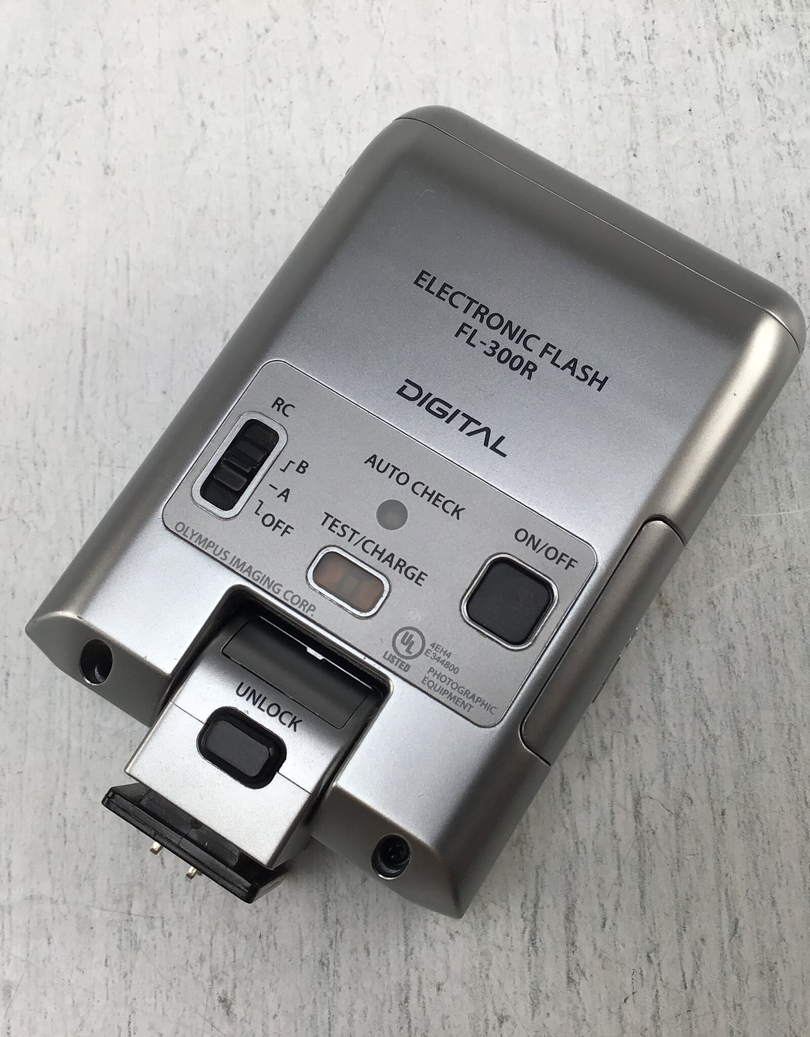 OLYMPUS Olympus FL-300 R Flash Used Good