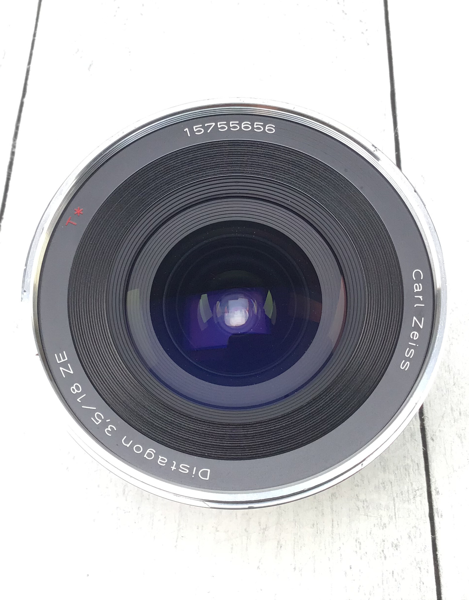 ZEISS Zeiss Distagon 18mm f3.5 ZE EF Mount Lens Used Good