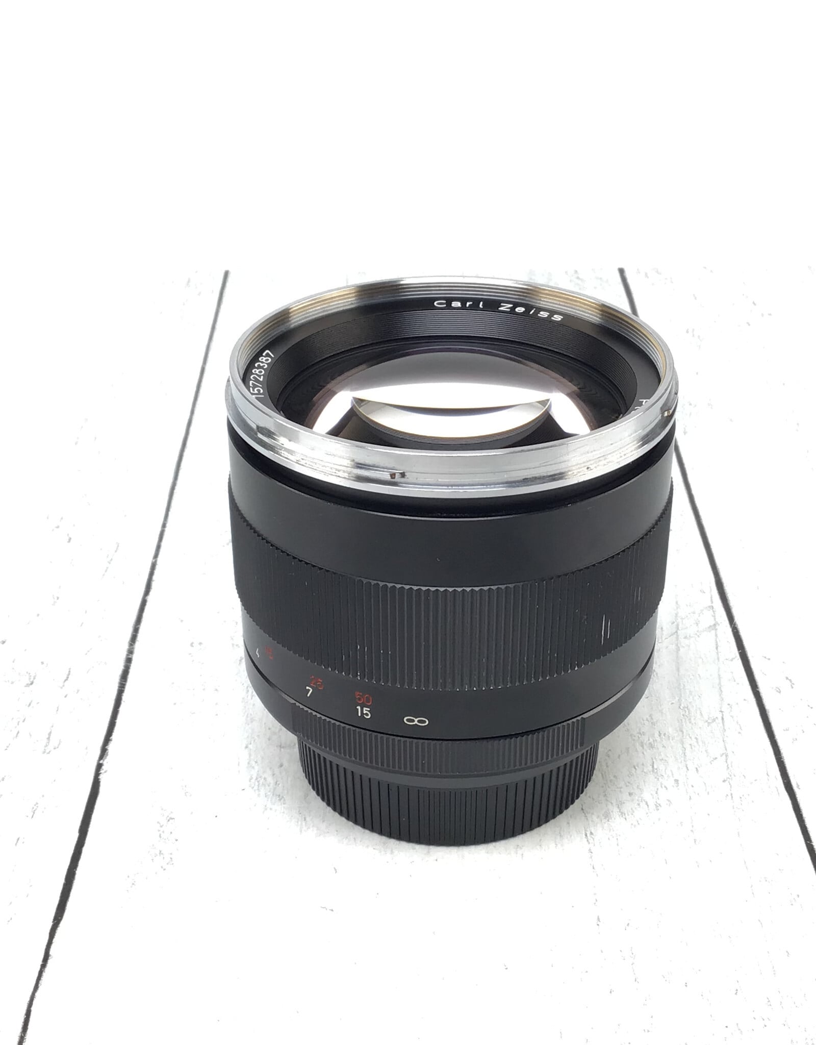 ZEISS Zeiss  85mm f1.4 ZE Planar EF Mount Lens Used Good