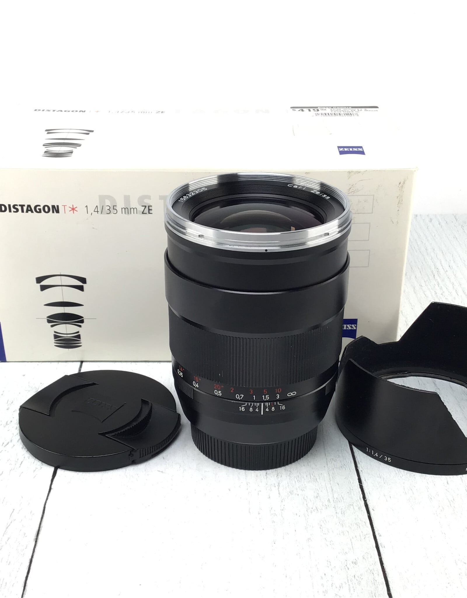 ZEISS Zeiss 35mm f1.4 Distagon ZE EF Mount Lens in Box Used Good