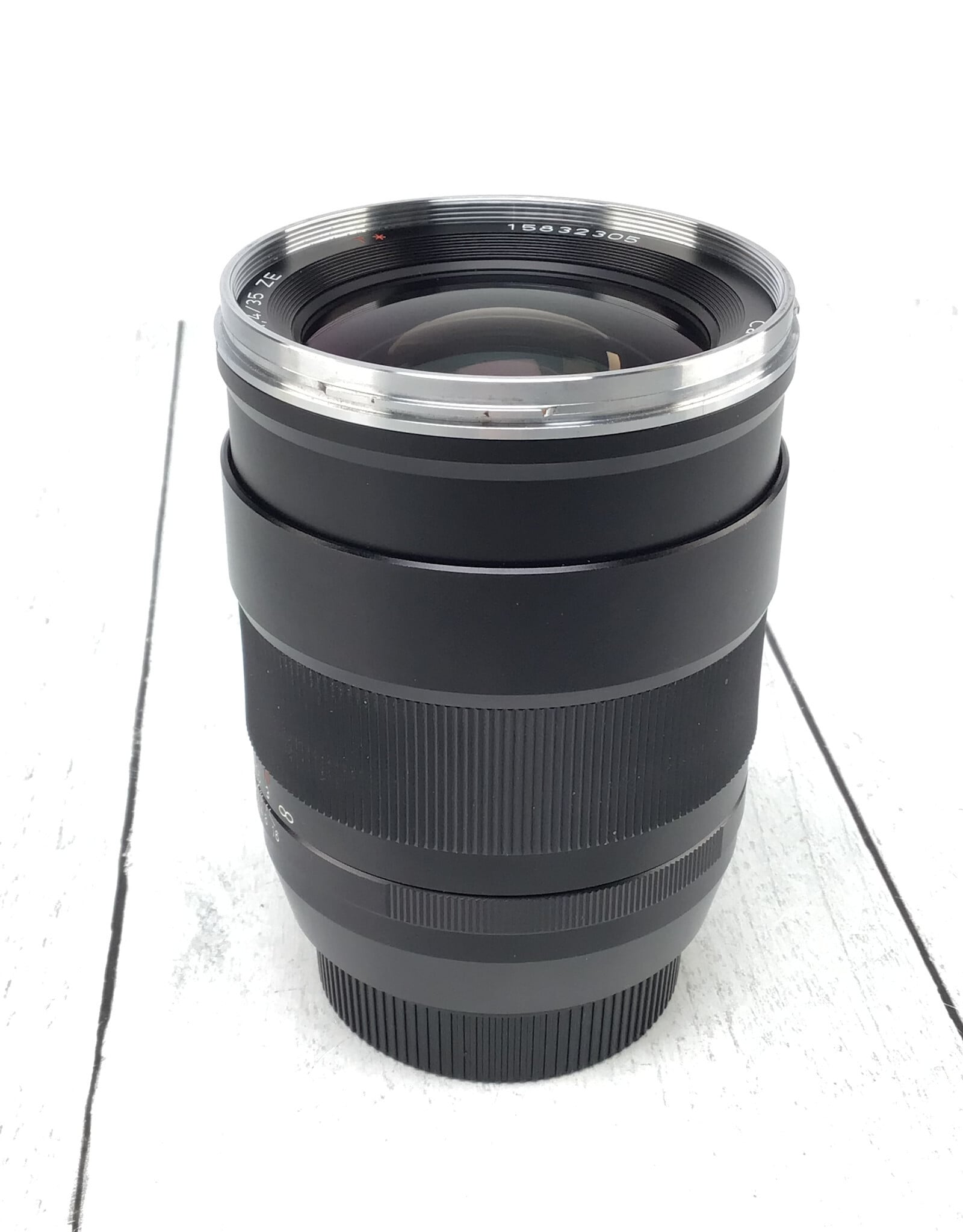 ZEISS Zeiss 35mm f1.4 Distagon ZE EF Mount Lens in Box Used Good
