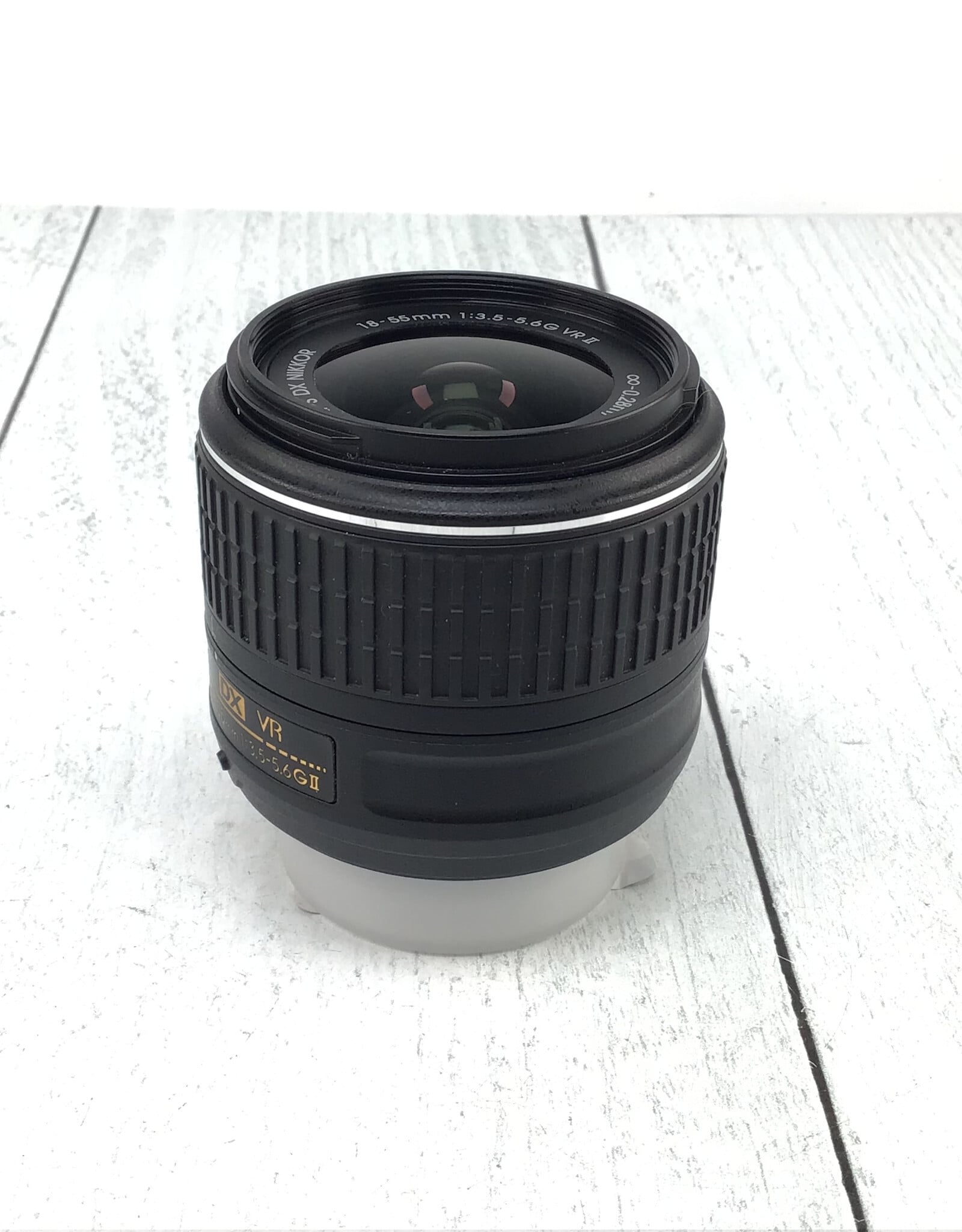 NIKON Nikon AF-S 18-55mm f3.5-5.6 DX VR II Lens Used Good