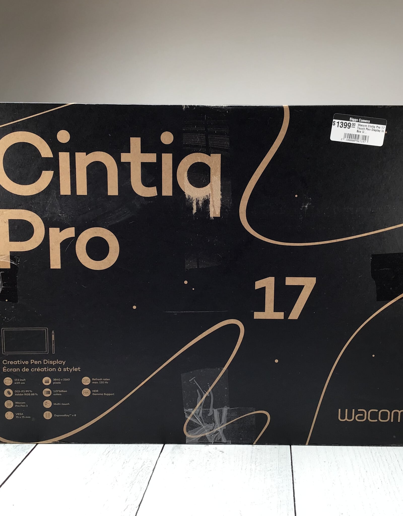 Wacom Wacom Cintiq Pro 17 Touch Pen Display in Box Used Good