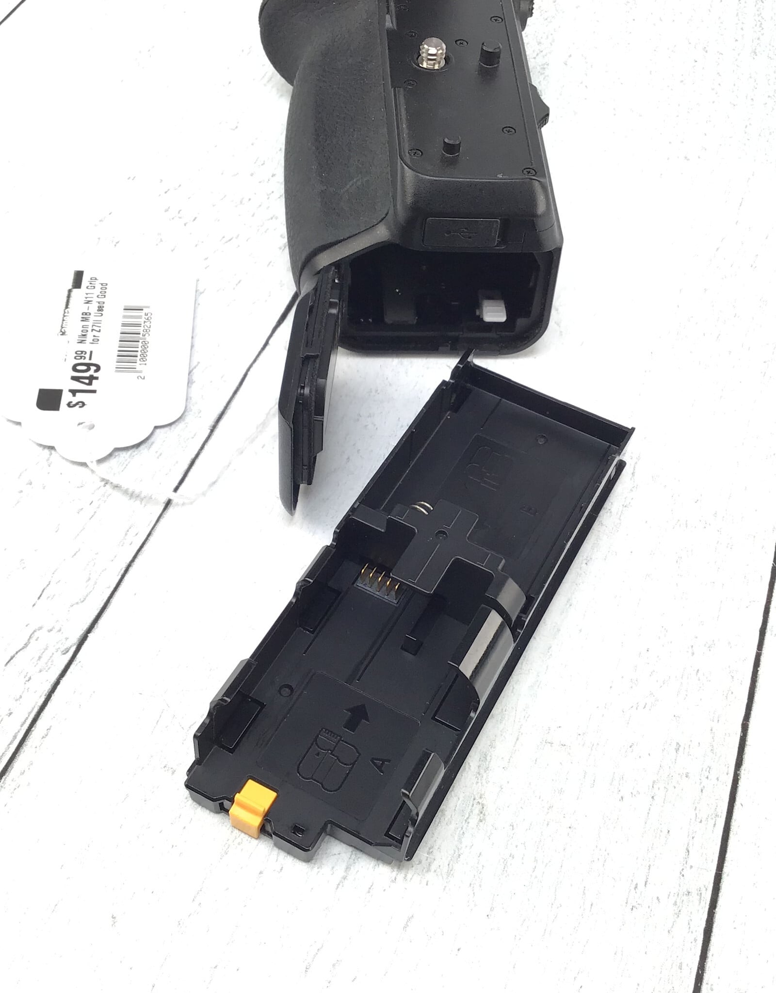 NIKON Nikon MB-N11 Grip for Z7II Used Good
