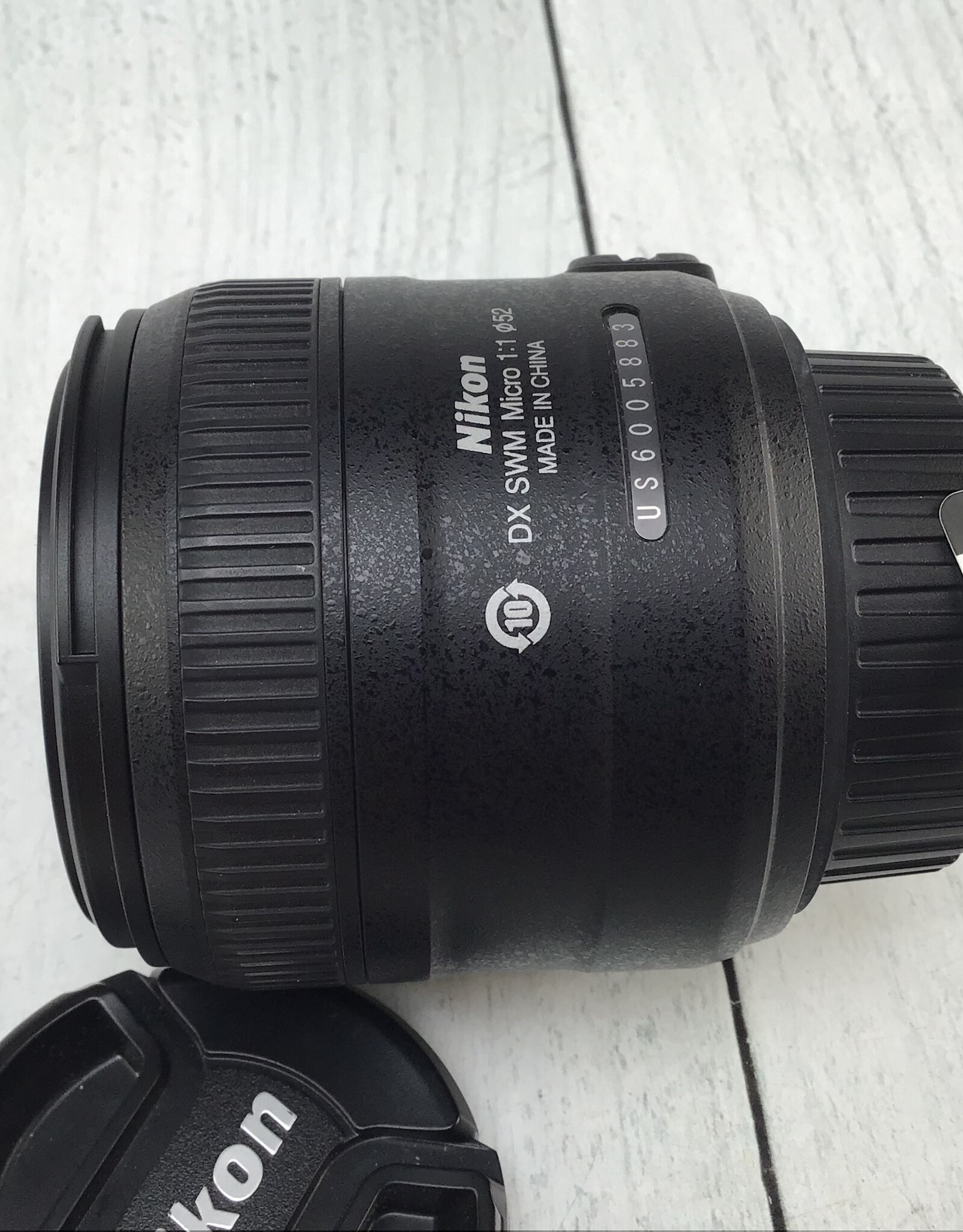 NIKON Nikon AF-S Micri Nikkor 40mm f2.8 G Lens Used Good