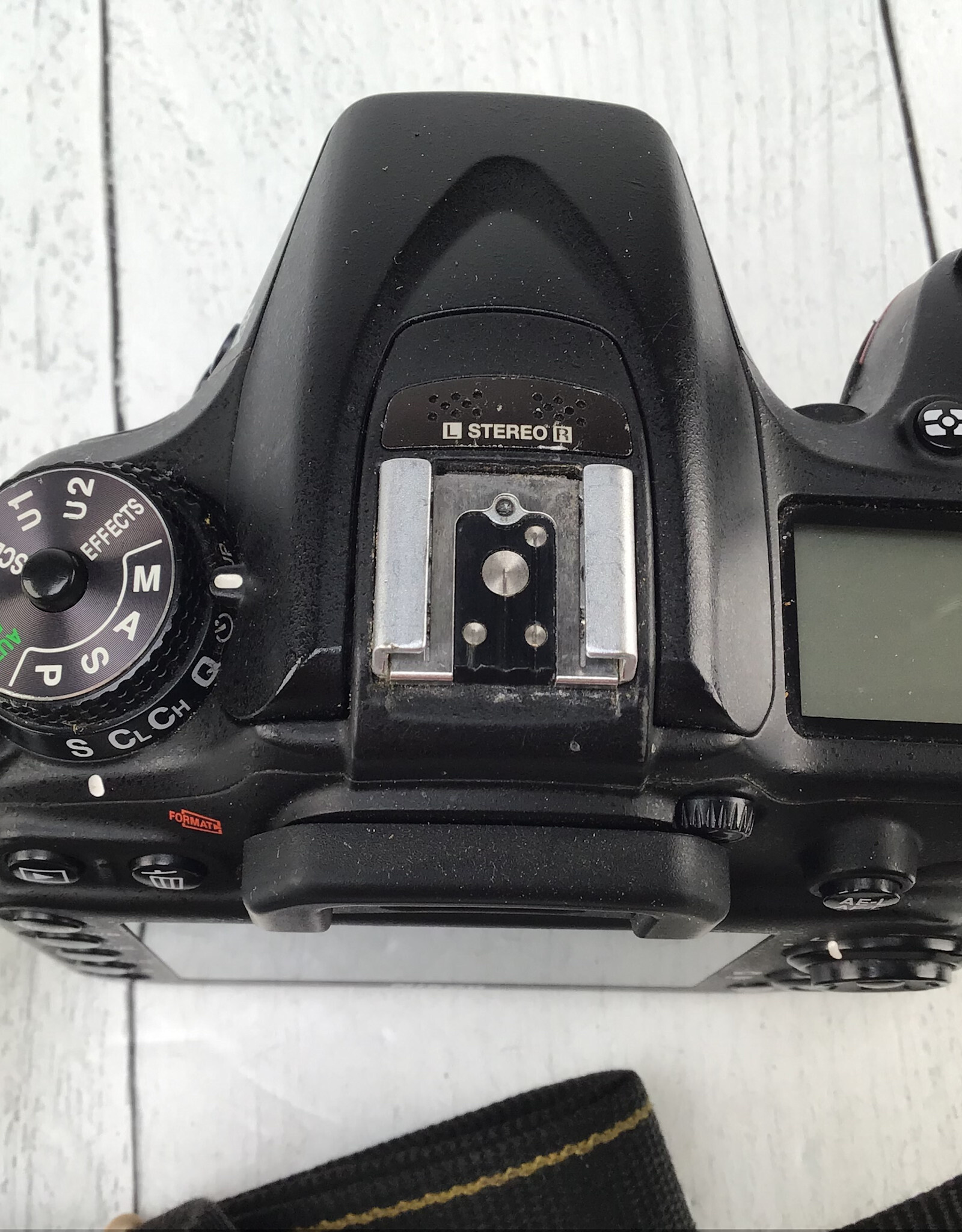 NIKON Nikon D7100 Camera Body Used BGN