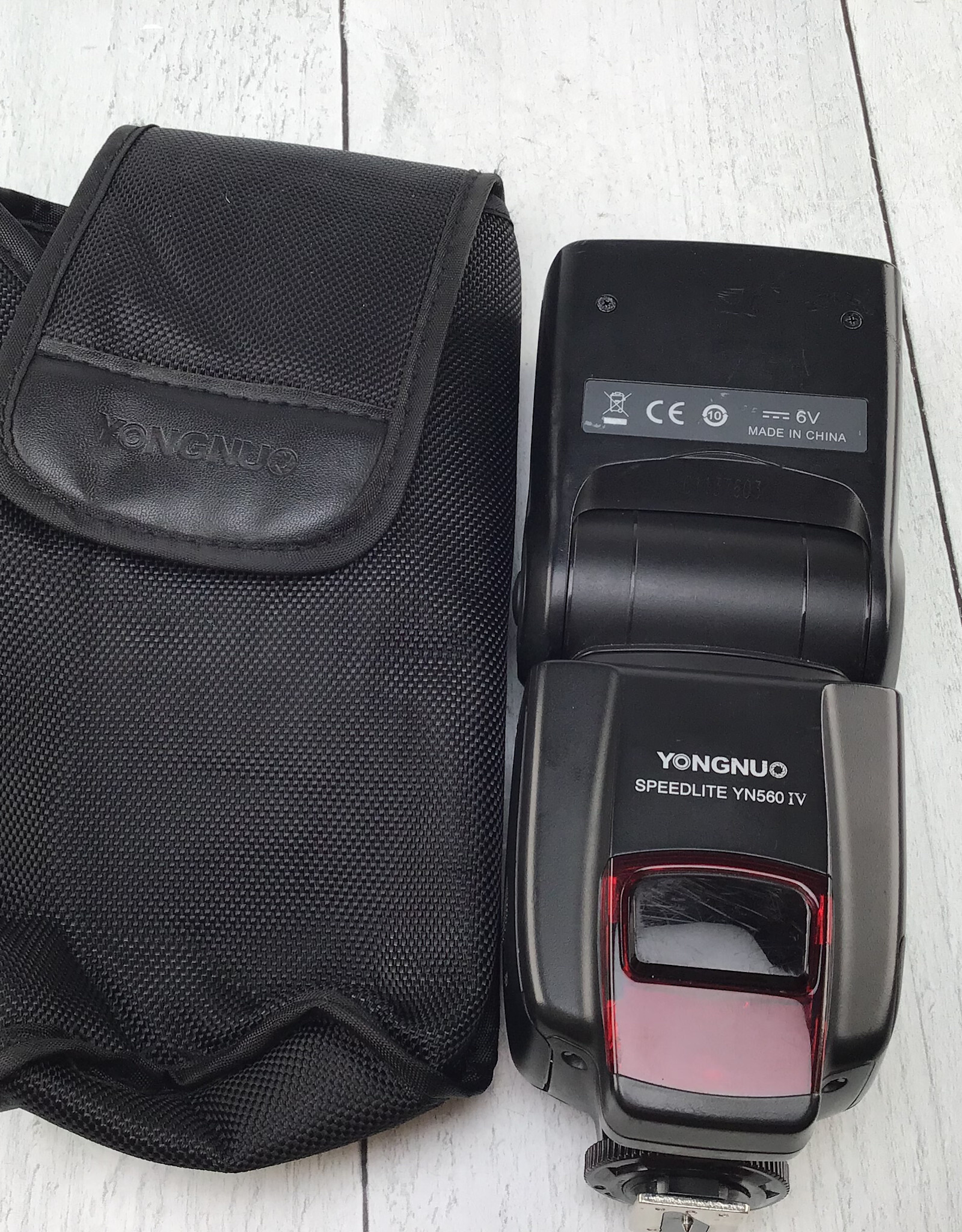 YONGNUO Yongnuo Speedlite YN560 IV Flash Used Good