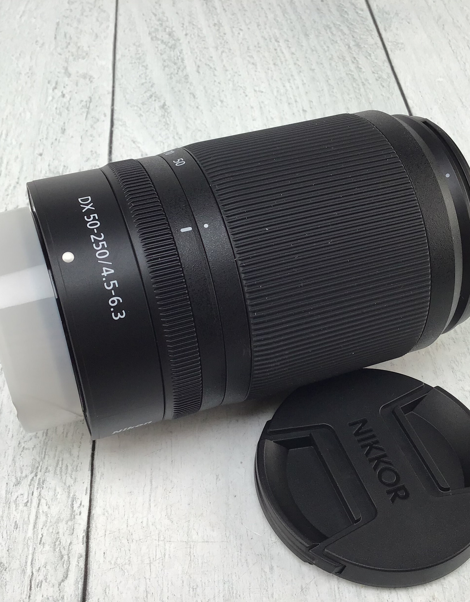 NIKON Nikon DX 50-250 F4.5-6.3 Lens Used Good