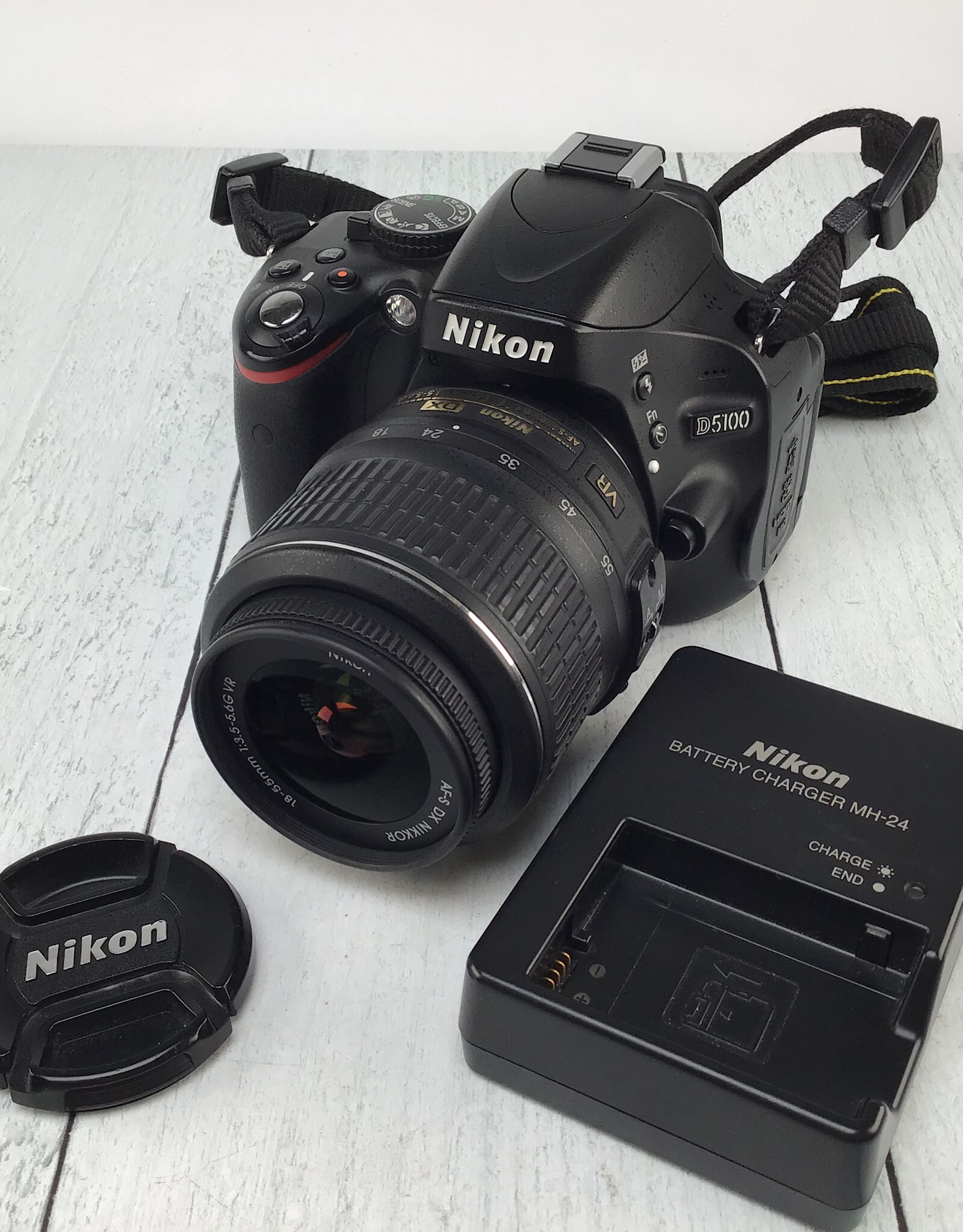 NIKON Nikon D5100 Camera w/ 18-55mm Used Good