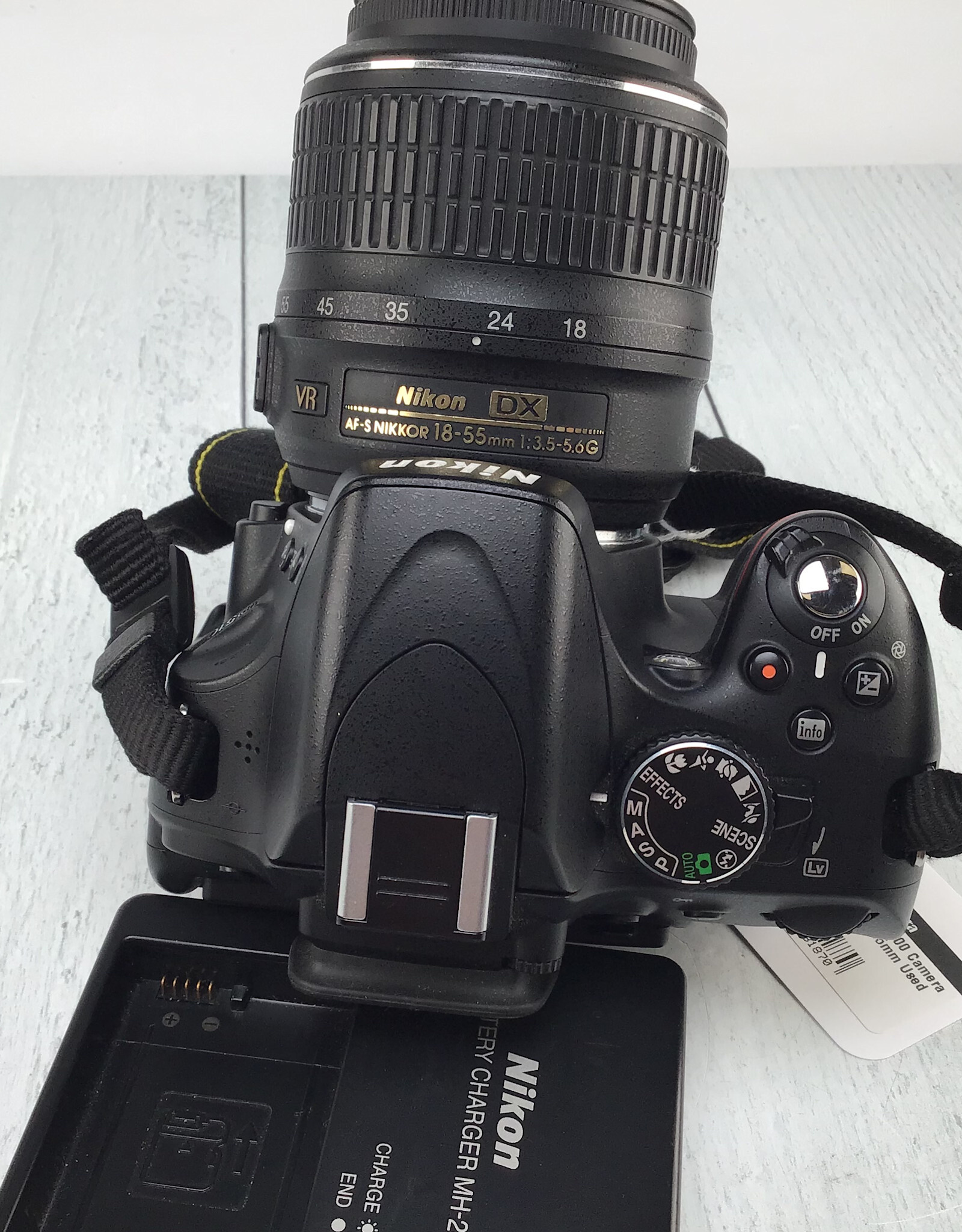 NIKON Nikon D5100 Camera w/ 18-55mm Used Good