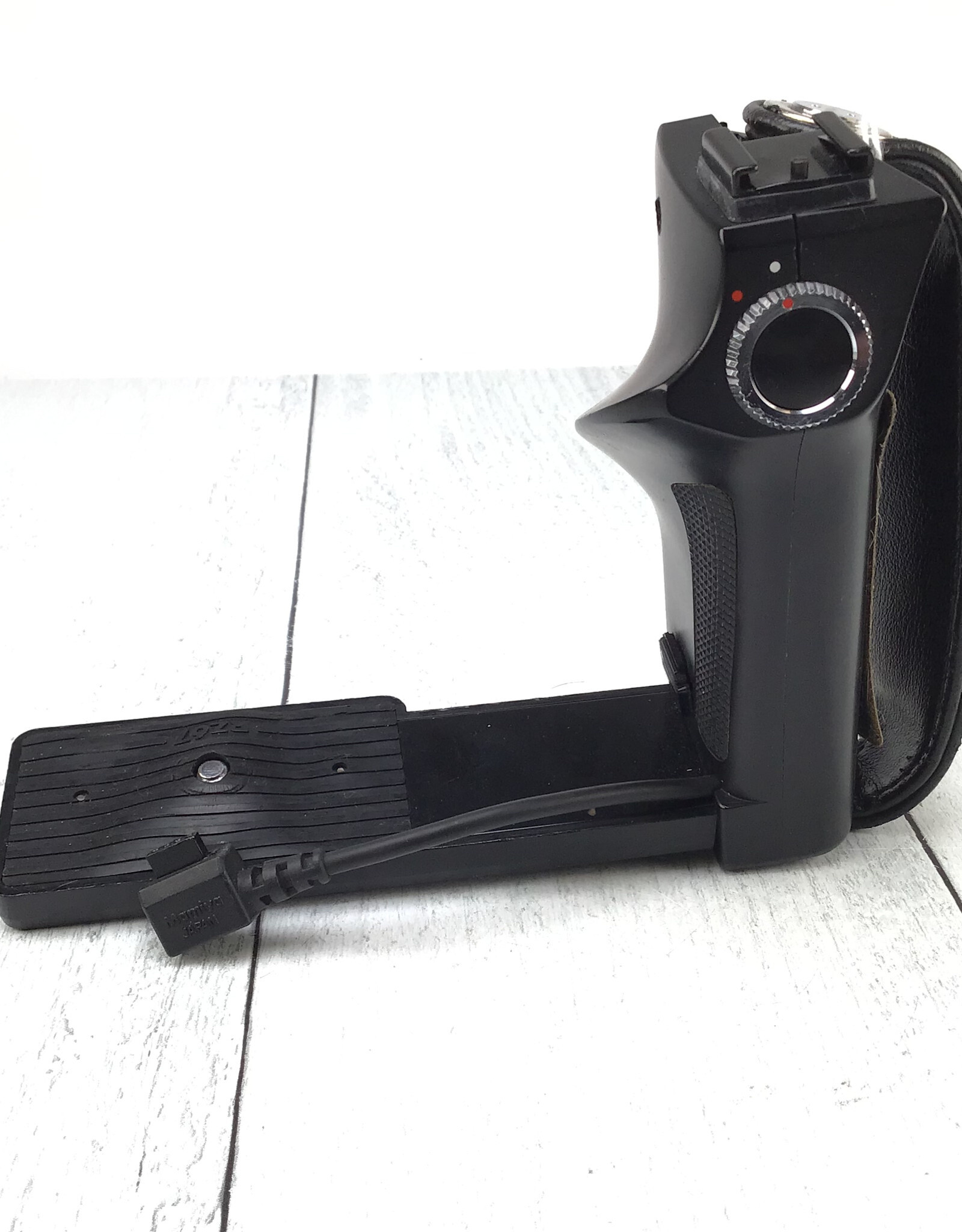 MAMIYA Mamiya RZ67 Left Hand Grip Electronic Release Used Fair