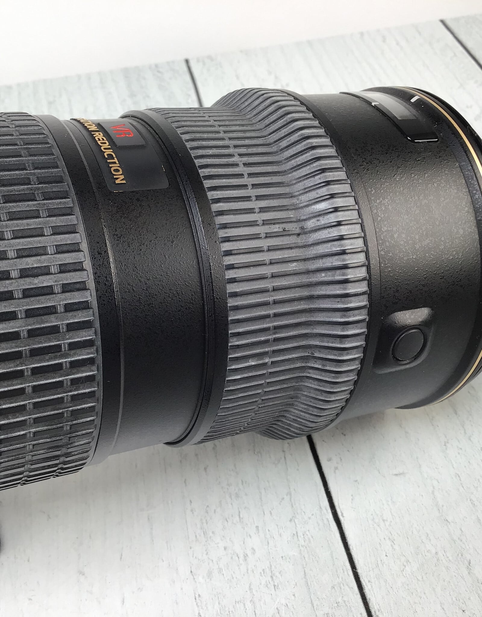 NIKON Nikon AF-S VR Nikkor 70-200mm f2.8G Lens Used Good