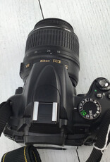 NIKON Nikon D5000 Camera w/ 18-55mm Used Fair