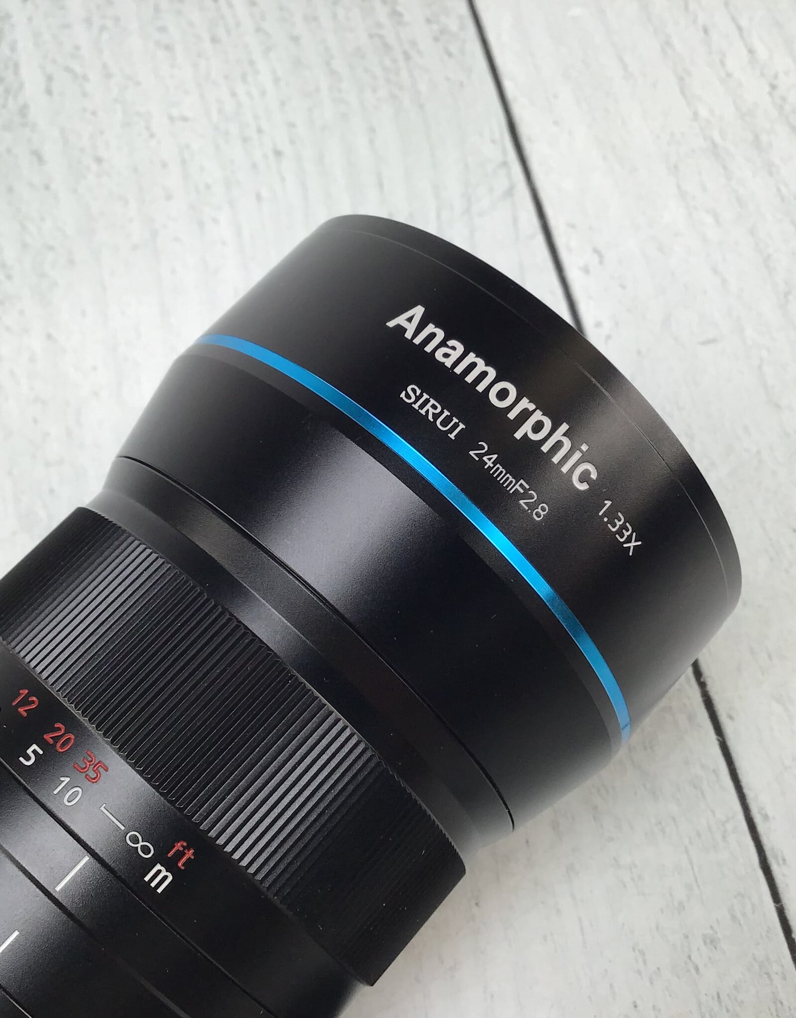Sirui Ananmorphic 1.33X 24mm f2.8 Lens Used Good