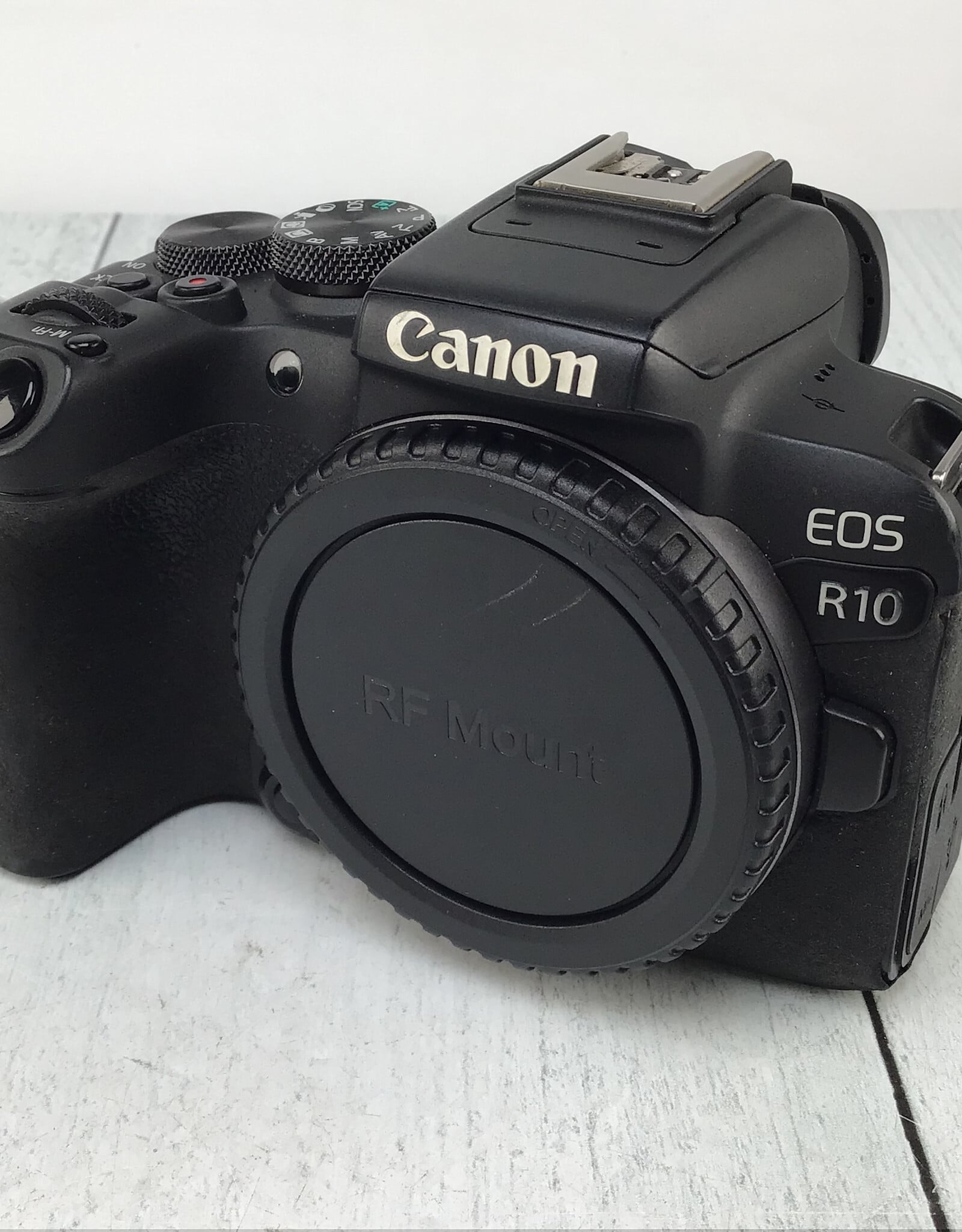 CANON Canon R10 Body Only Used Fair