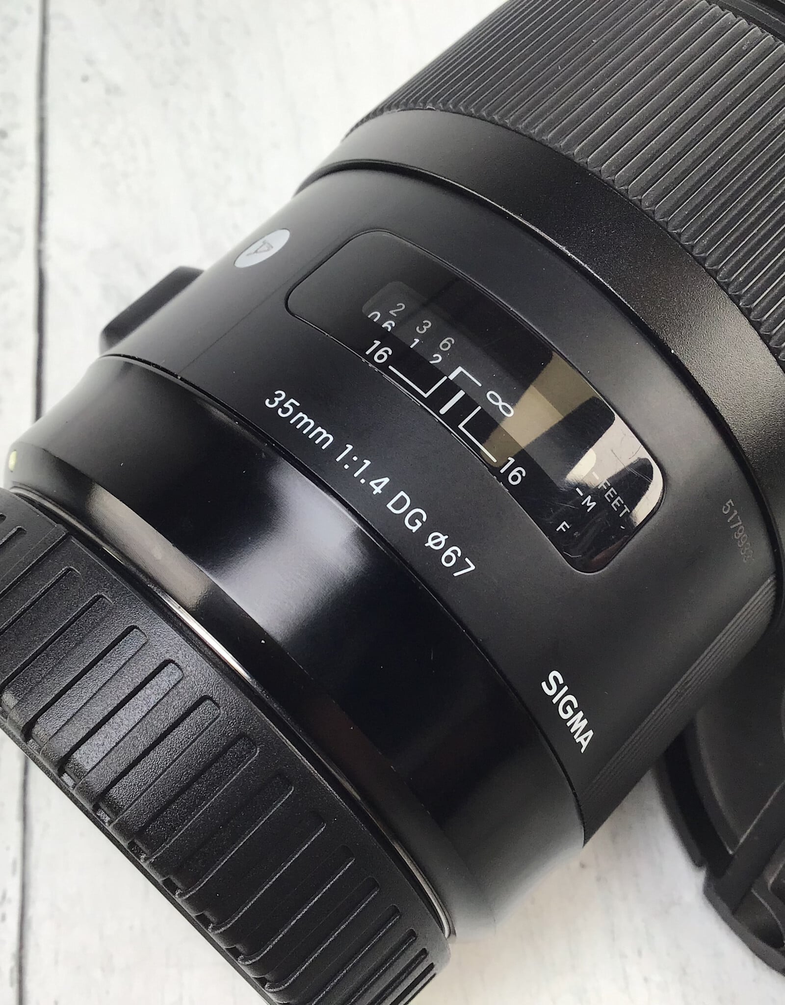 SIGMA Sigma 35mm F1.4 DG EF Lens Used Fair