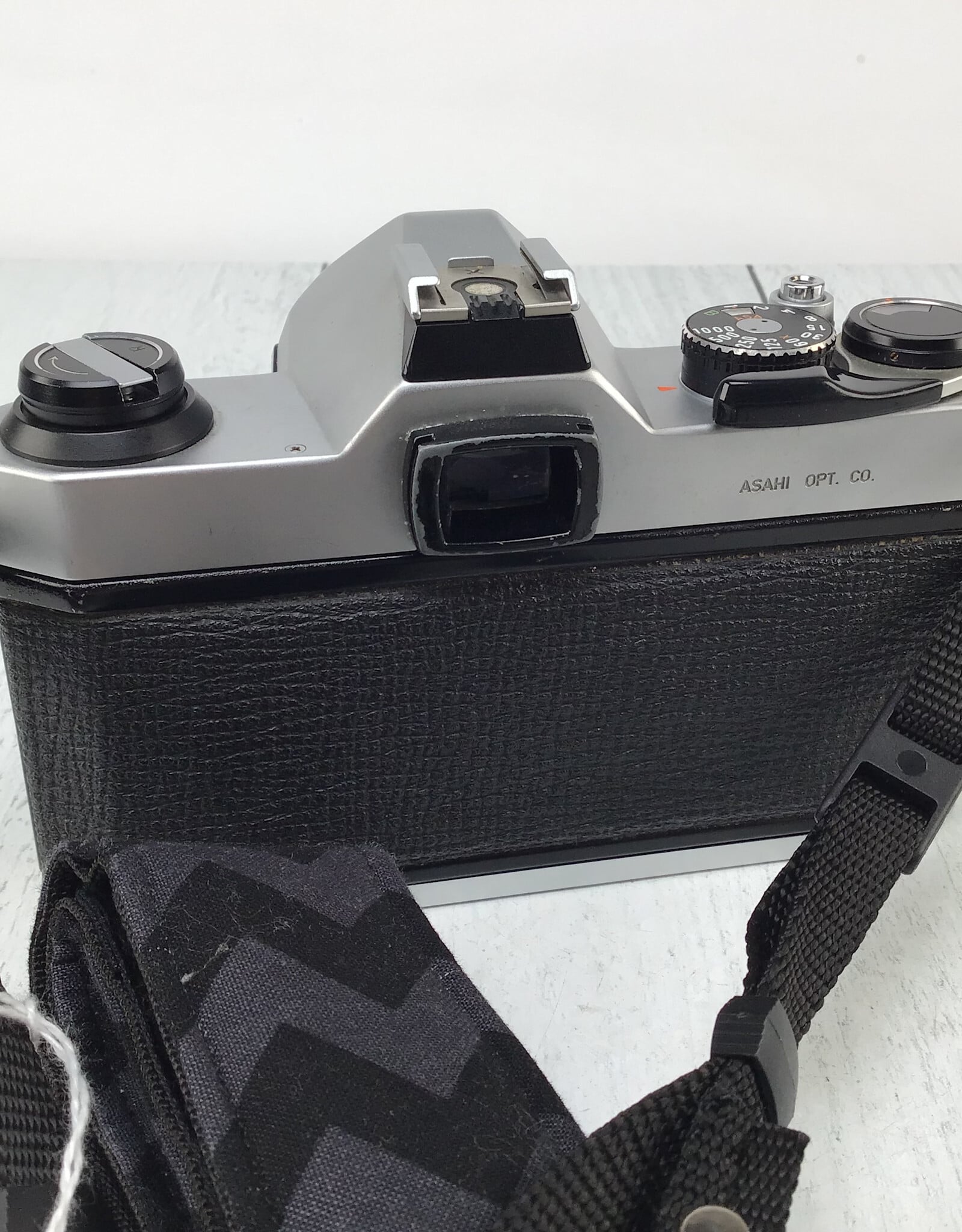NIKON Pentax K1000 Camera w/ 50mm f2 Used Good