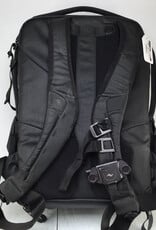 Peak Design Every Day Backpack 20L Black Used Good