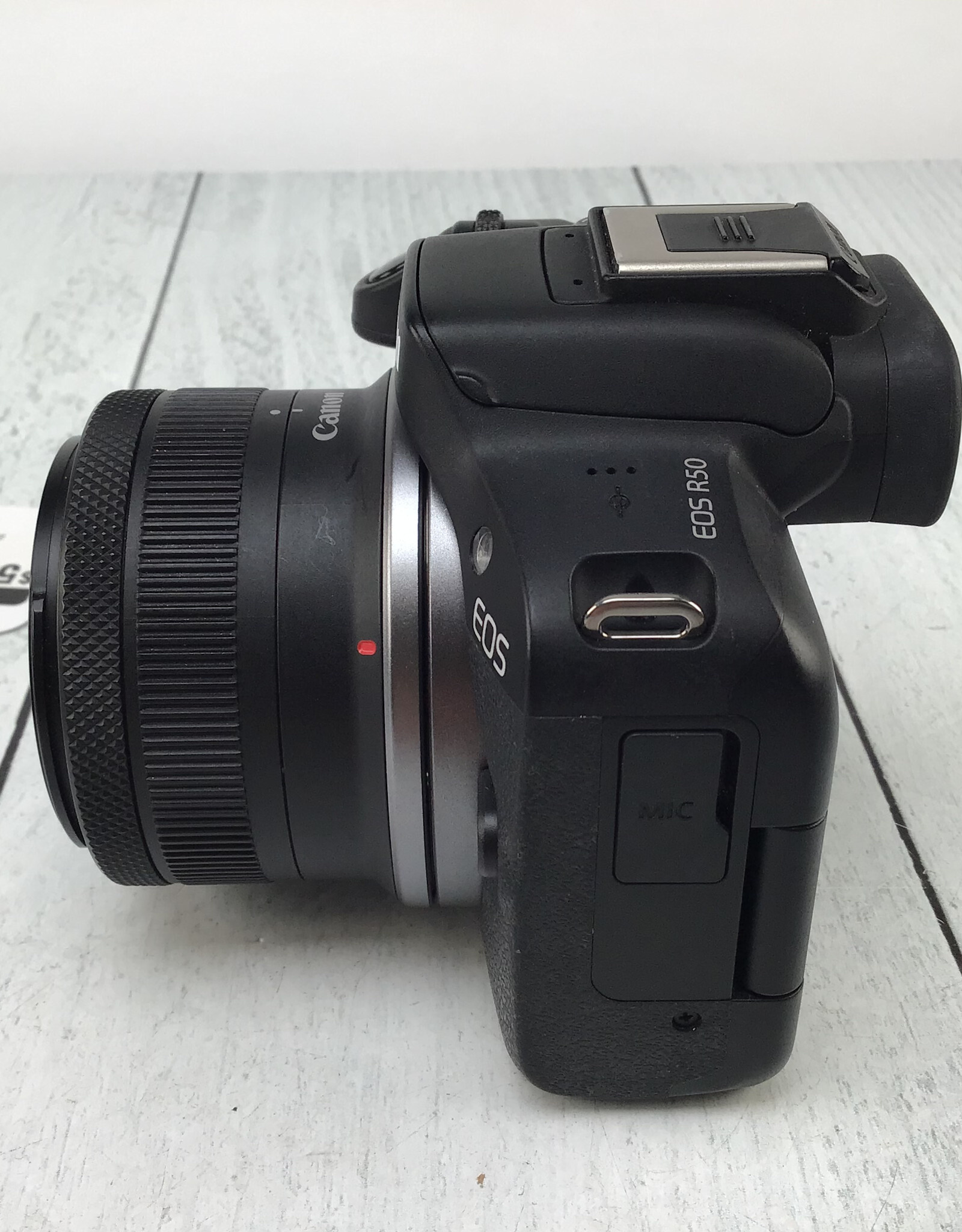 CANON Canon R50 Camera w/ 18-45mm Used Good