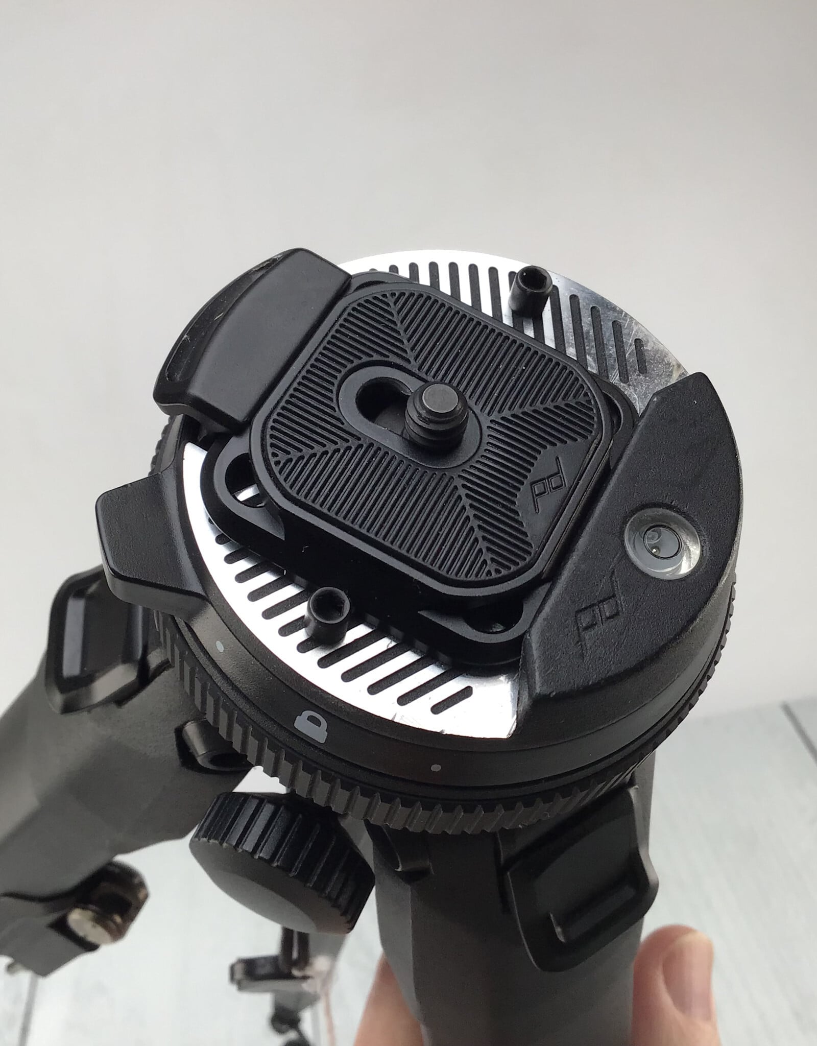 Peak Design Travel Tripod Aluminum Used Good