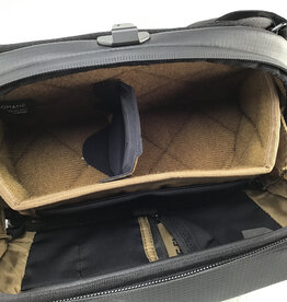 Nomatic Peter McKinnon Nomatic 8L Sling Bag Used Good