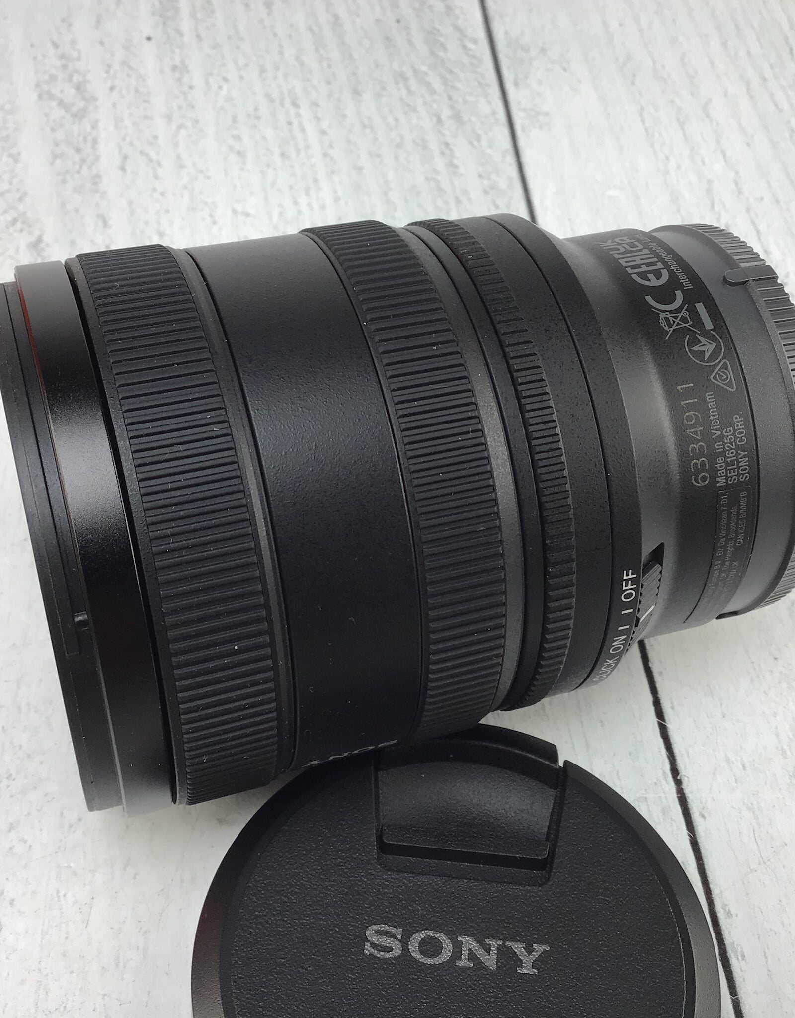 SONY Sony FE 16-25mm f2.8G Lens in Box Used LN