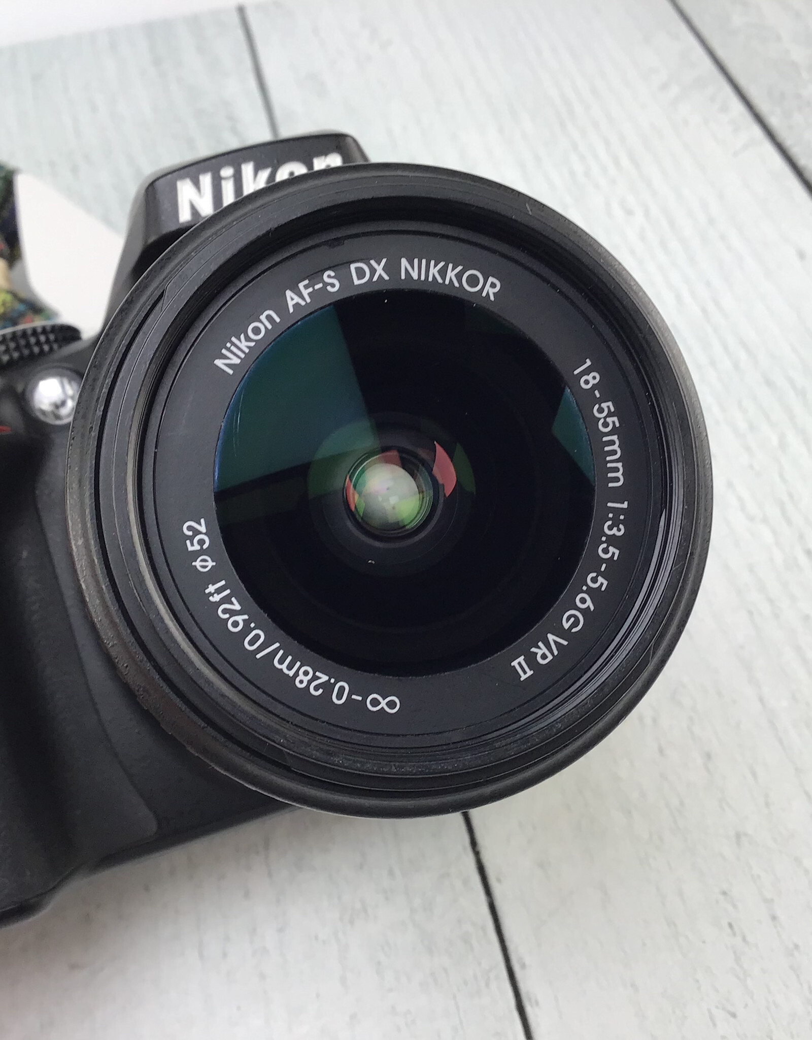 NIKON Nikon D3300 Camera w/ 18-55mm VR Used Good