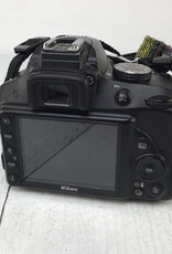 NIKON Nikon D3300 Camera w/ 18-55mm VR Used Good