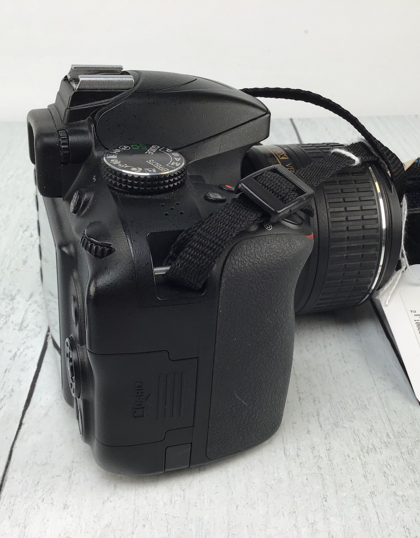 NIKON Nikon D3300 Camera w/ 18-55mm VR Used Good