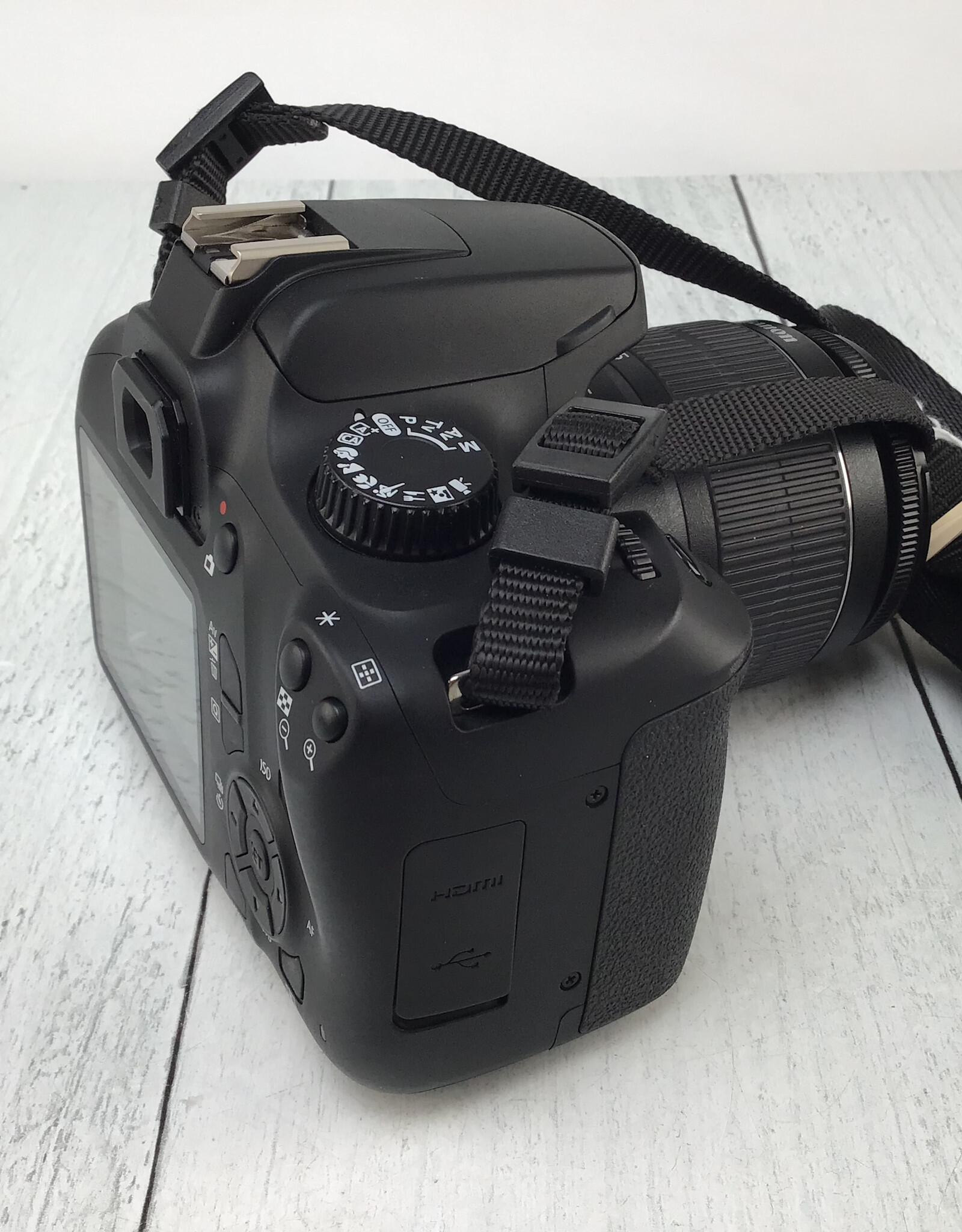 CANON Canon Rebel T100 Camera w/ 18-55mm III Used Good