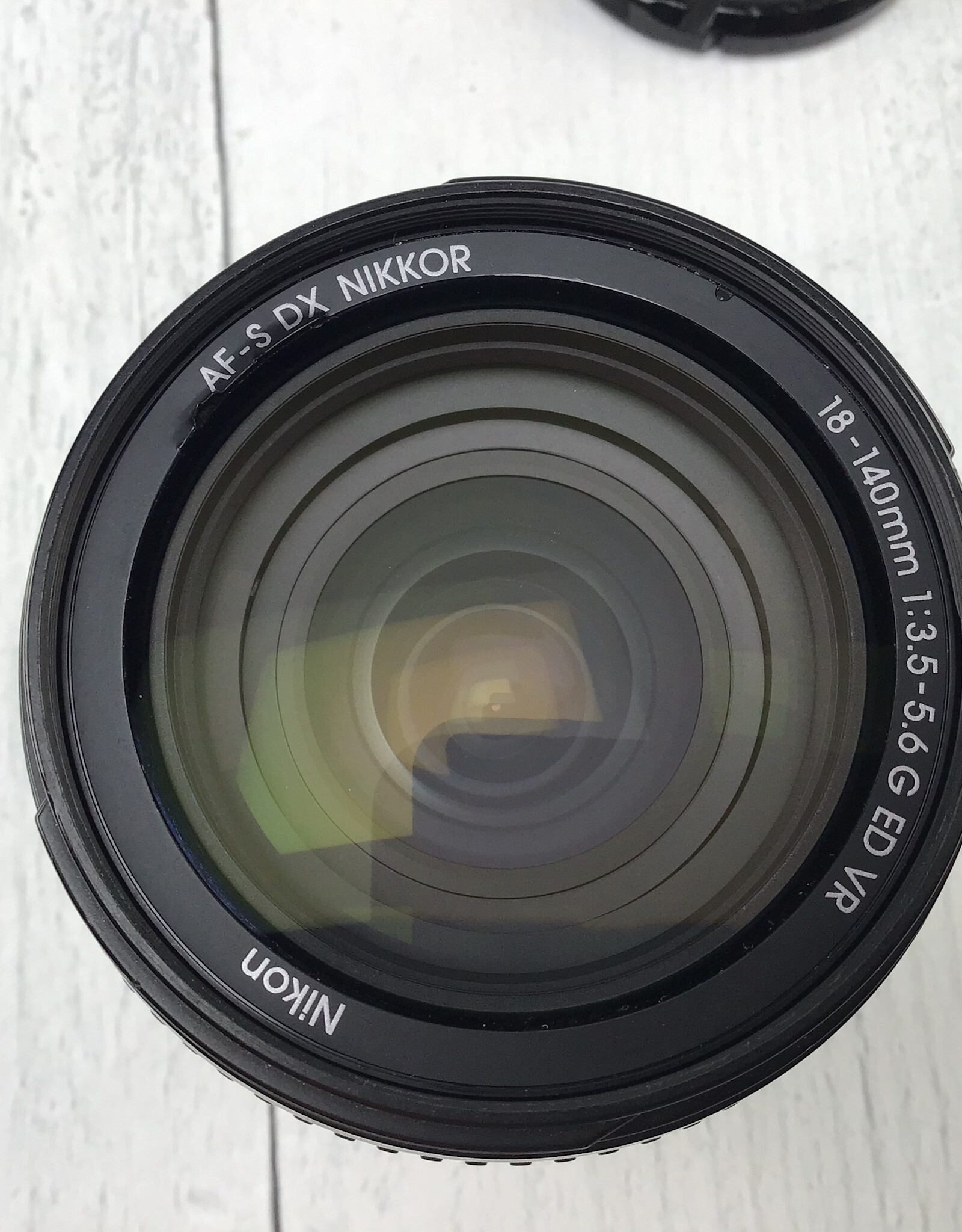 NIKON Nikon AF-S Nikkor 18-140mm f3.5-5.6 G VR Lens USed Good