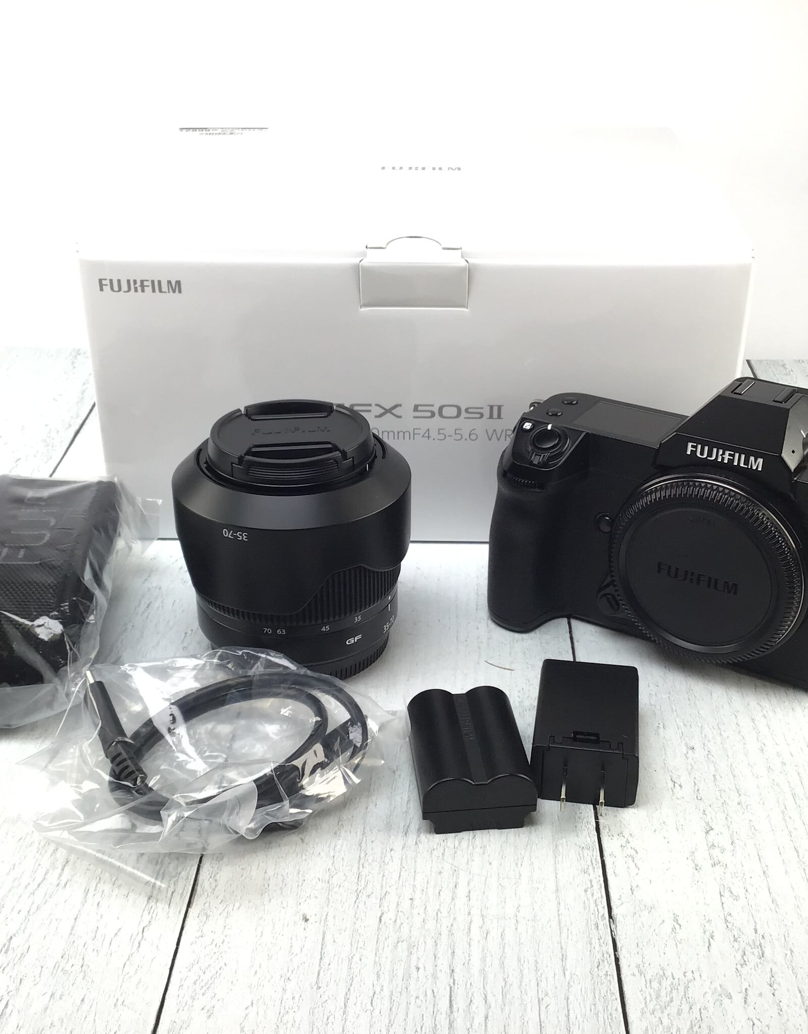 FUJI Fuji GFX 50 S II W/ GF 35-70 F4.5-5.6 WR Kit in Box Used EX