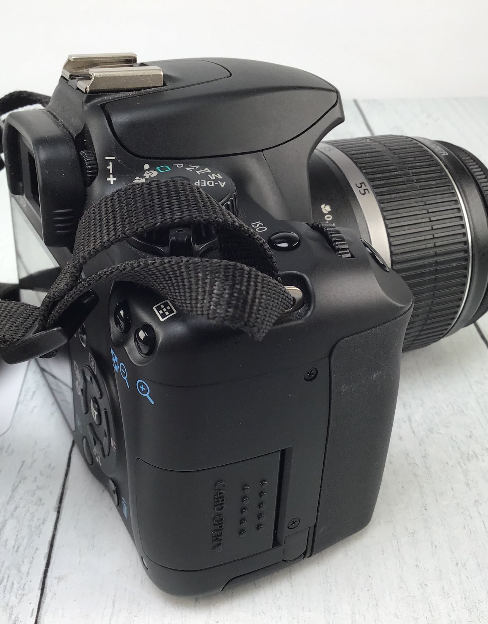 CANON Canon EOS Rebel XS Camera w/ 18-55mm IS Used Good