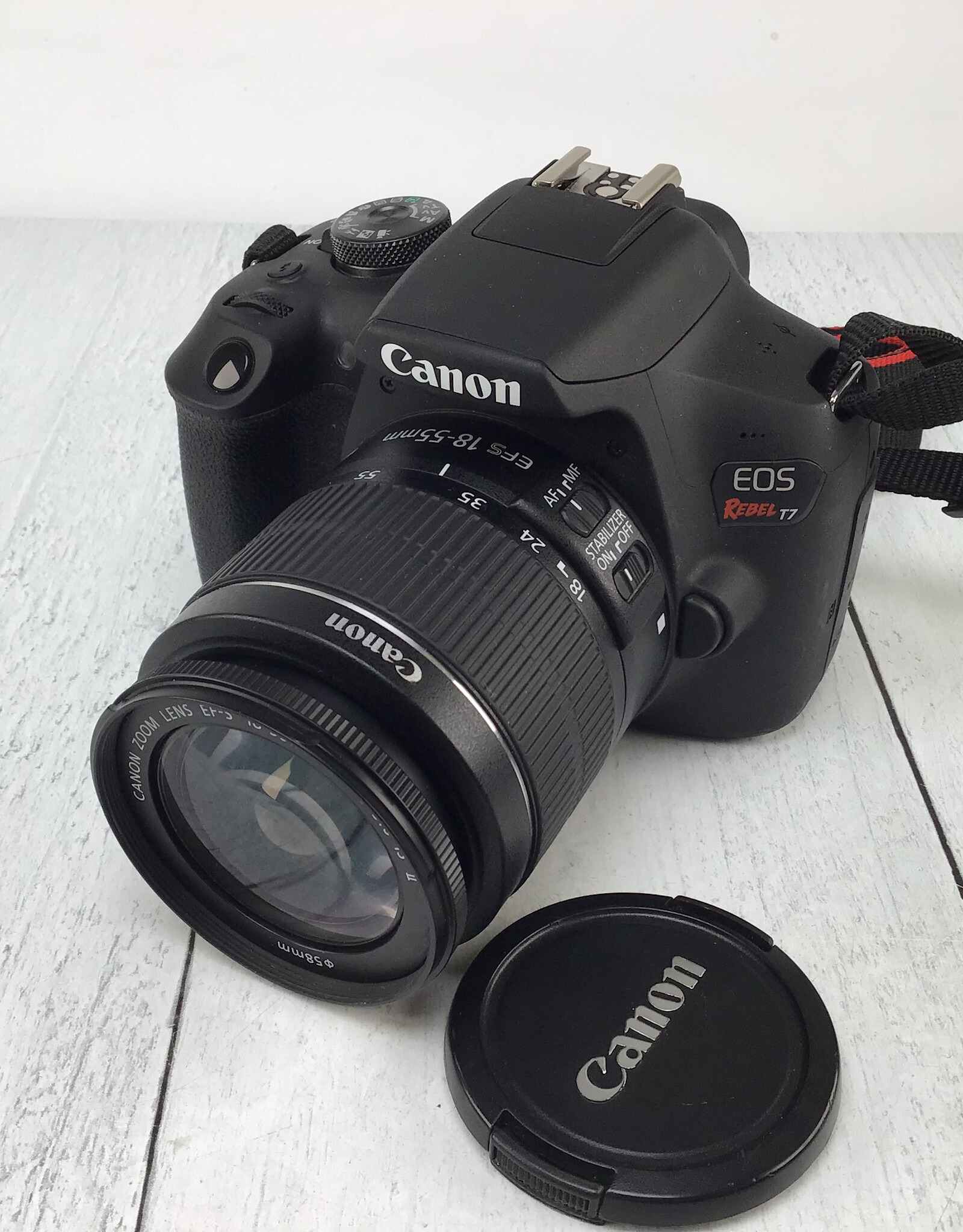 CANON Canon Rebel T7 Camera w/ 18-55mm IS Used Good