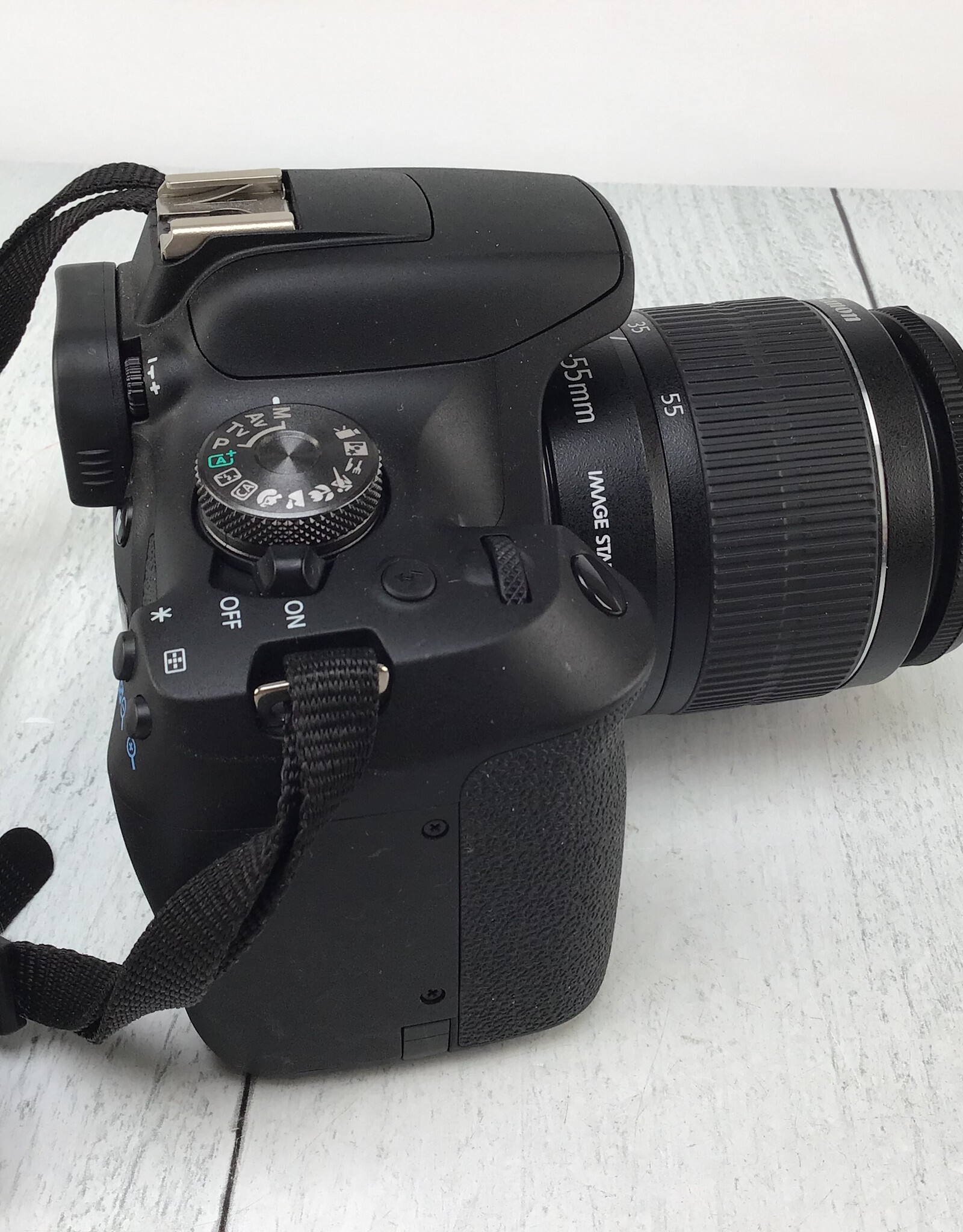 CANON Canon Rebel T7 Camera w/ 18-55mm IS Used Good