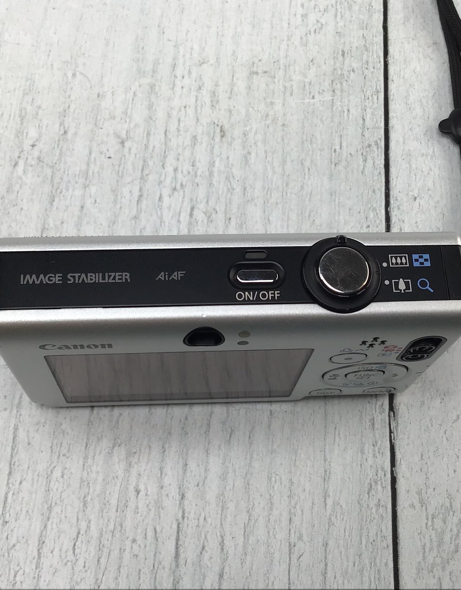 CANON Canon PowerShot SD1100 IS Camera Used Fair