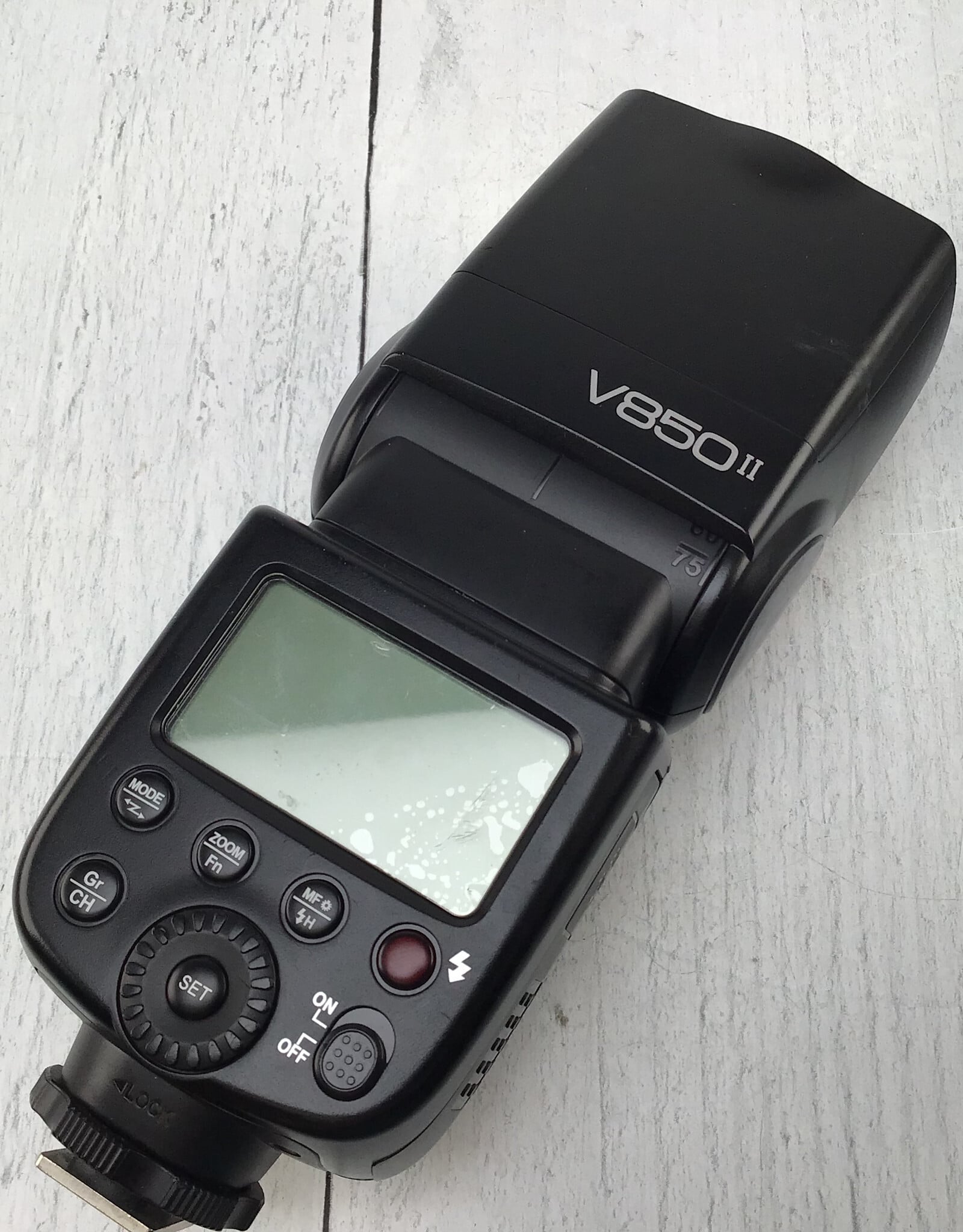 GODOX Godox V850 II Flash Used Good