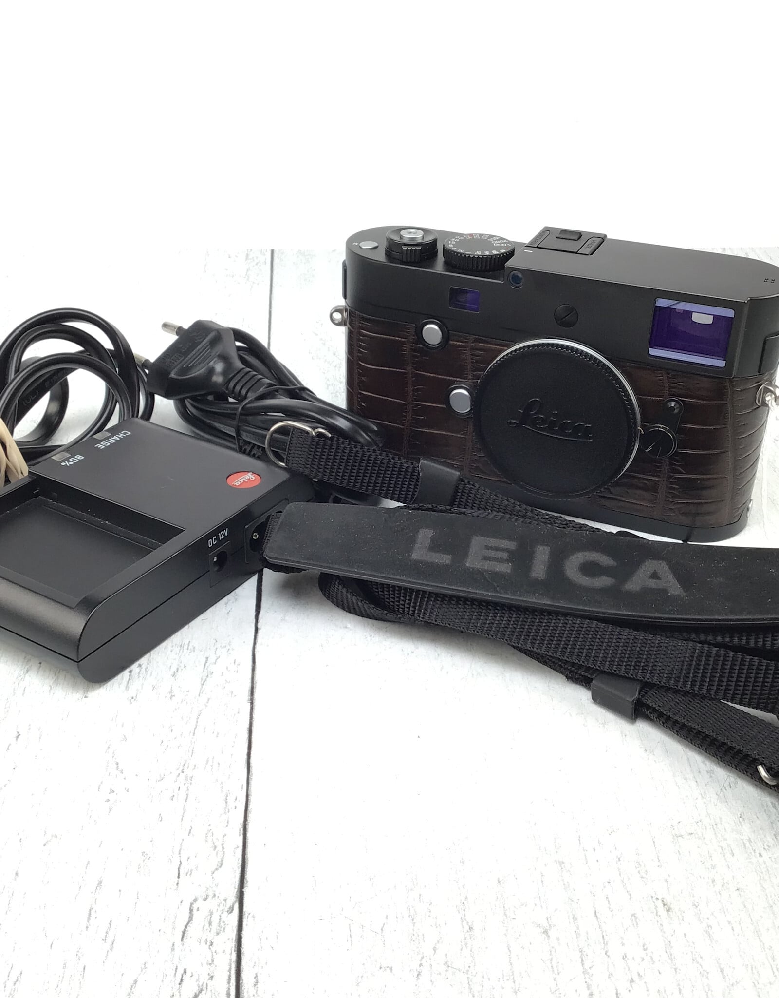 Leica Leica M Monochrome Typ 246 Camera Used Good