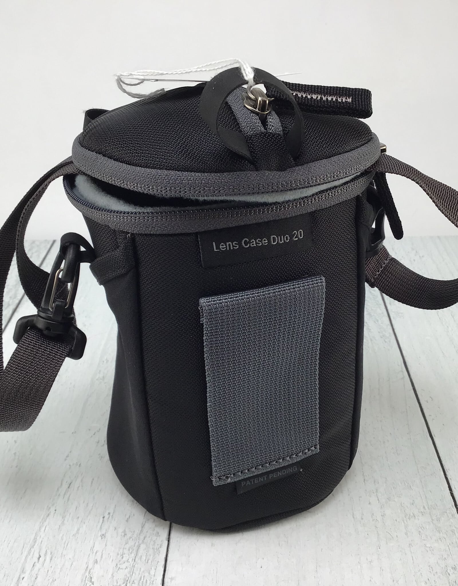 THINK TANK Think Tank Lens Case Duo 20 Used Good