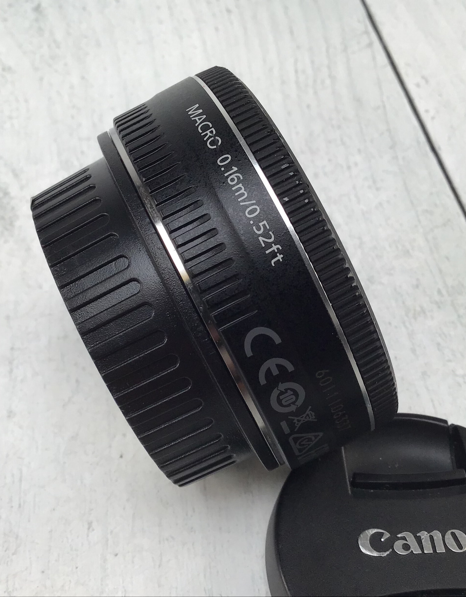 CANON Canon EFS 24mm f2.8 STM Lens Used Good