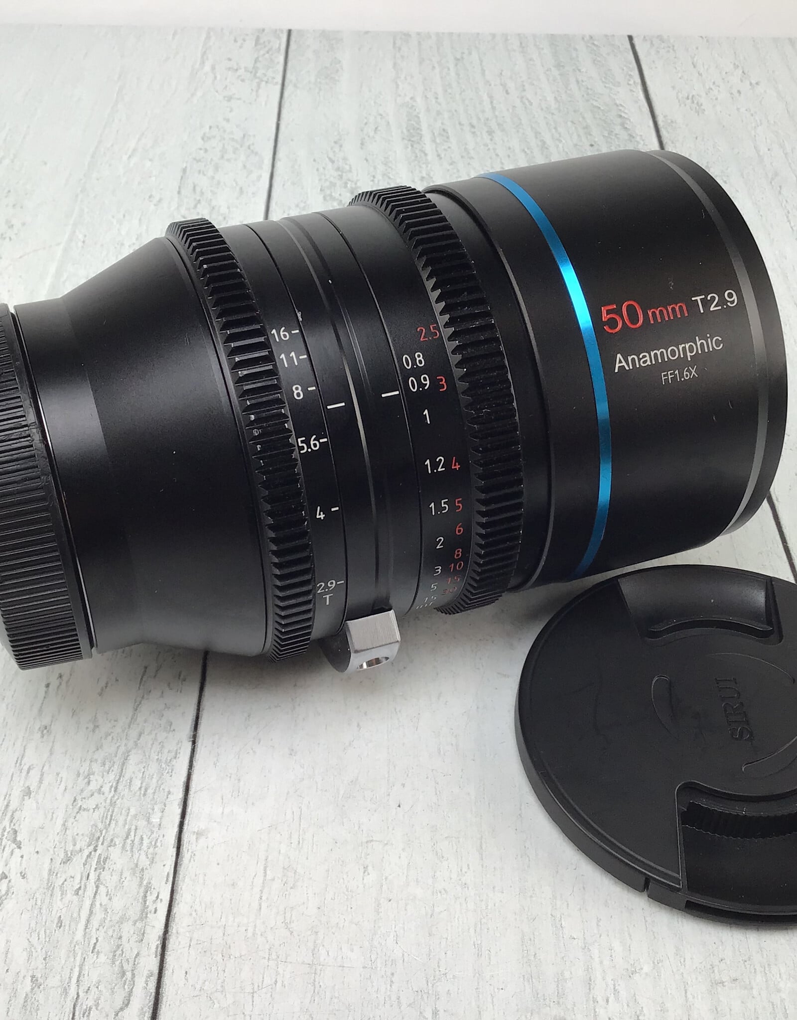 Sirui 50mm T2.9 Anamorphic FF 1.66X lens for Canon Rf Used Good