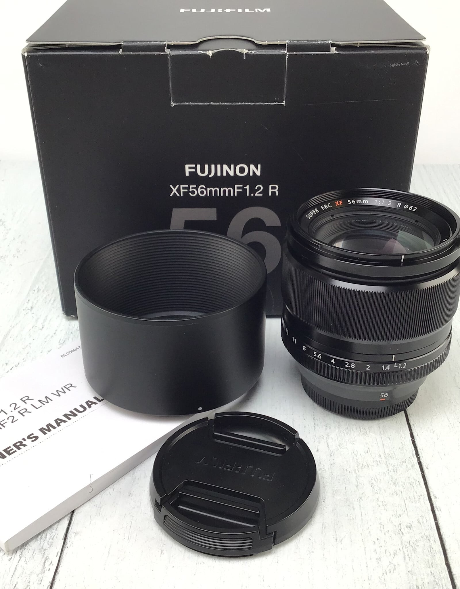 FUJI Fuji XF 56mm f1.2 R Lens in Box Used EX
