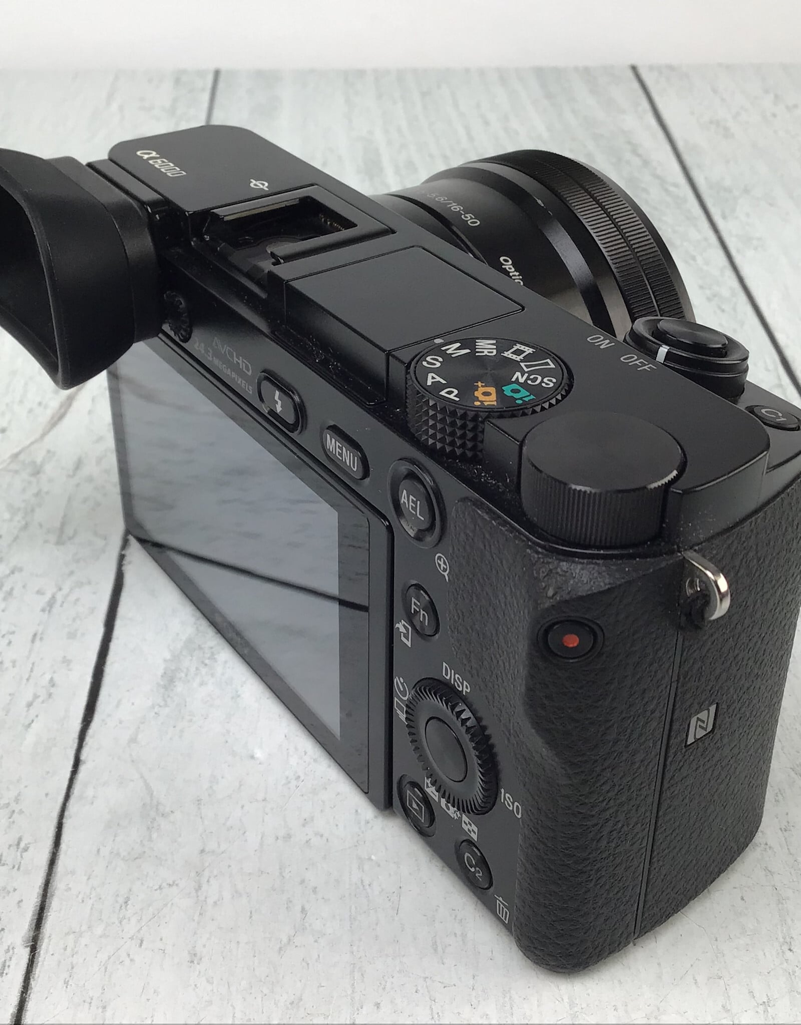 SONY Sony a6000 Camera w/ 16-50mm Used Good
