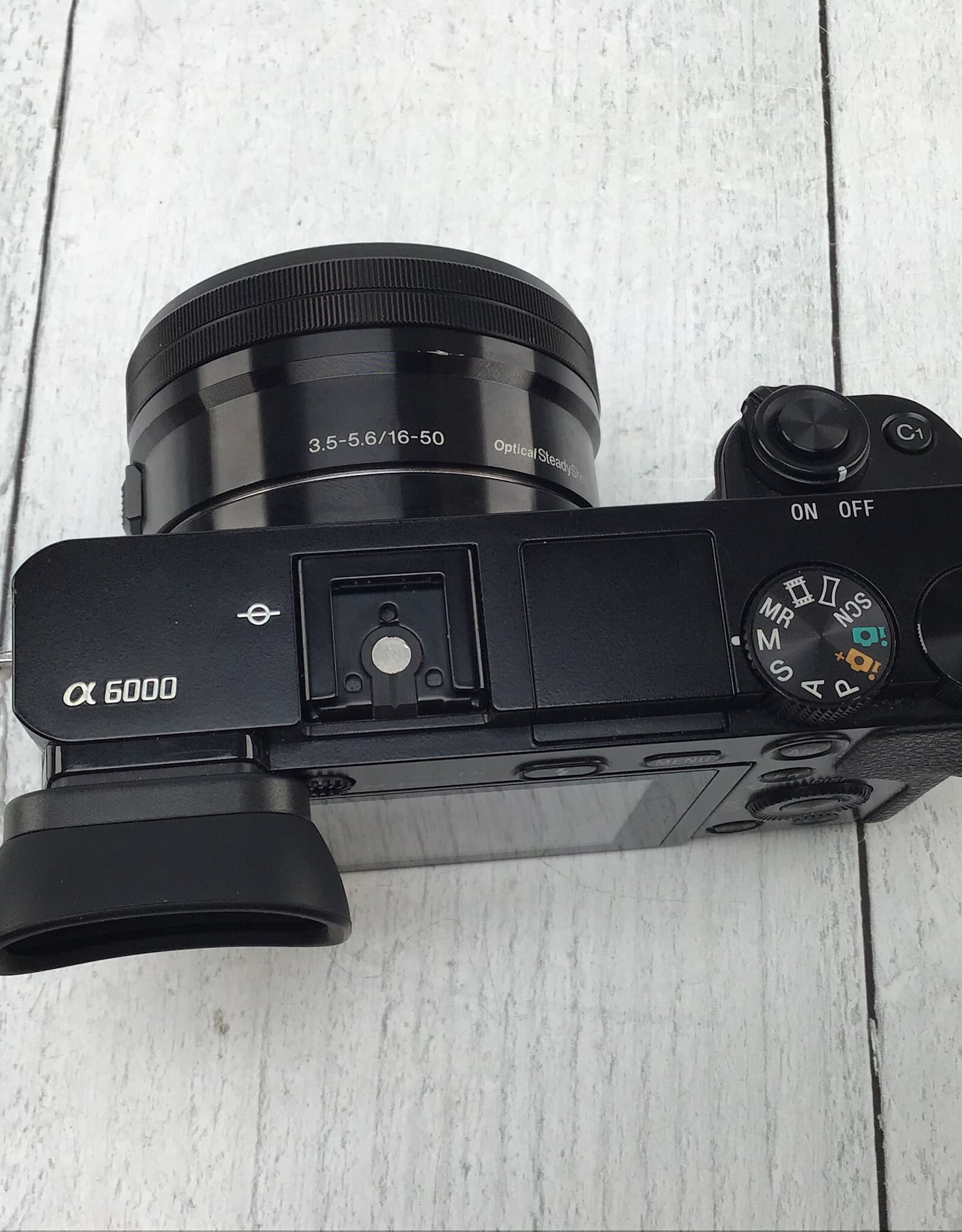 SONY Sony a6000 Camera w/ 16-50mm Used Good