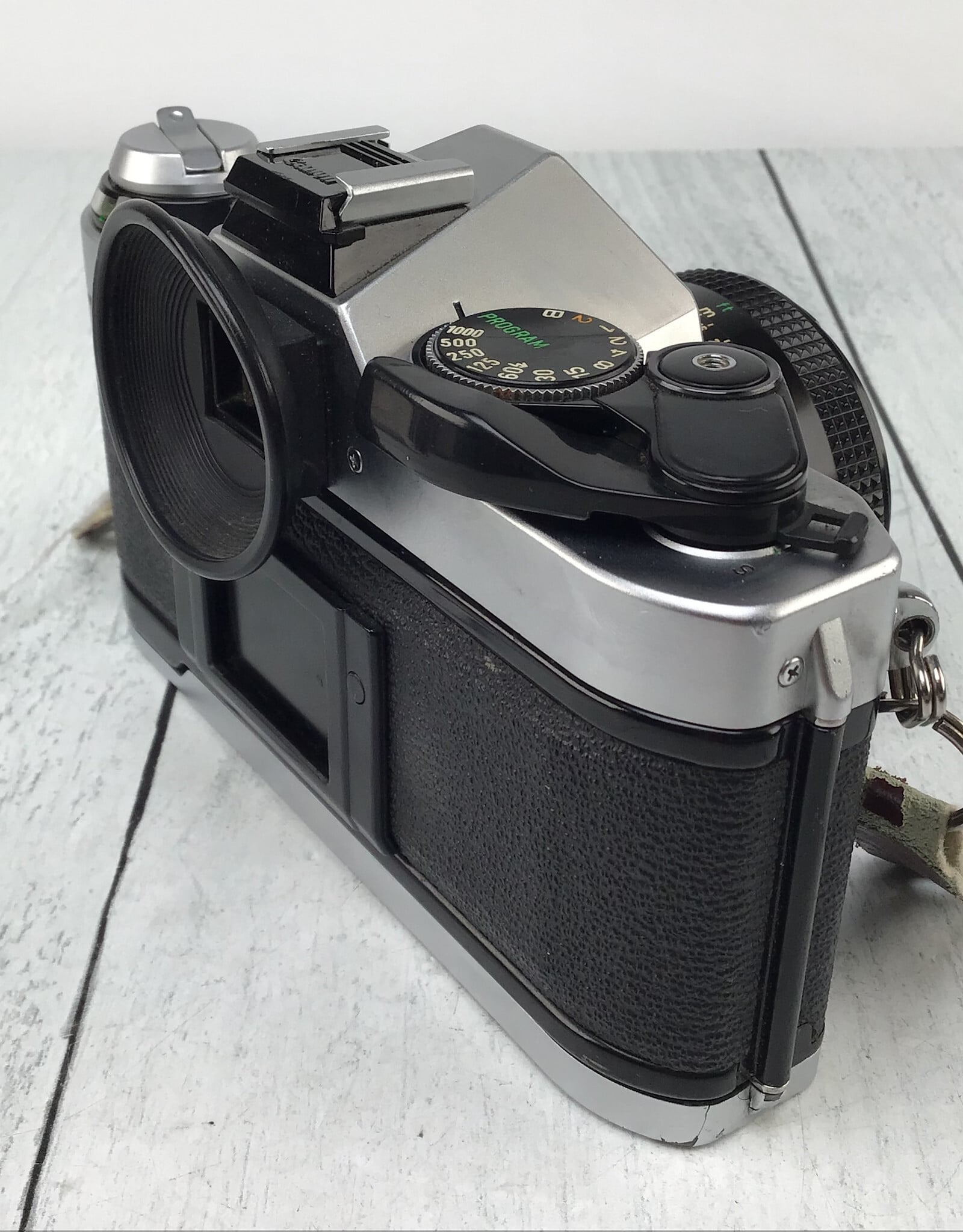 CANON Canon AE-1 Program Camera w/ 50mm f1.8 Used Good