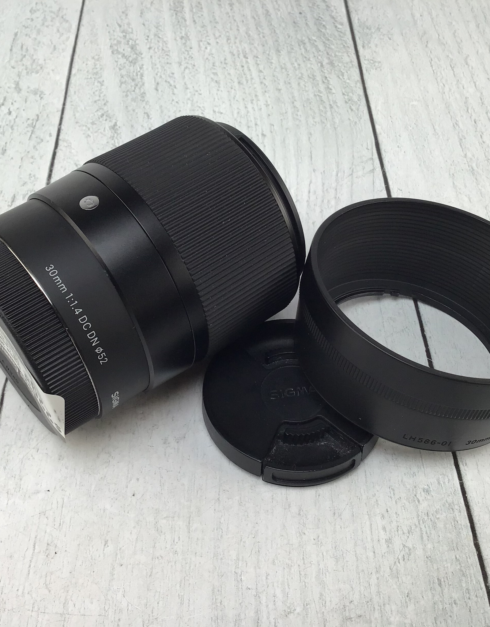 SIGMA Sigma 30mm F1.4 DC DN Lens for Sony E Used Good