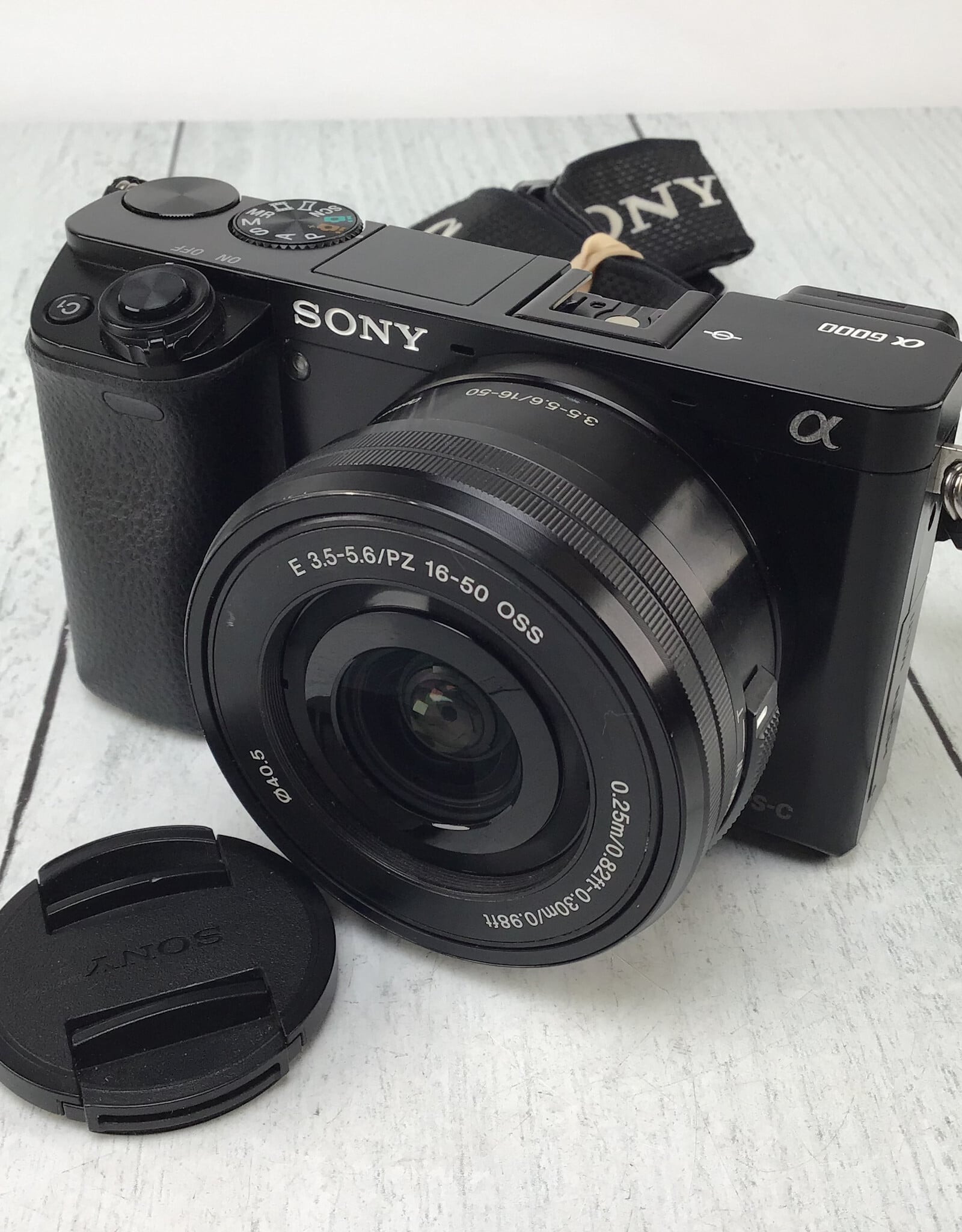 SONY Sony a6000 Camera w/ 16-50mm Used Good