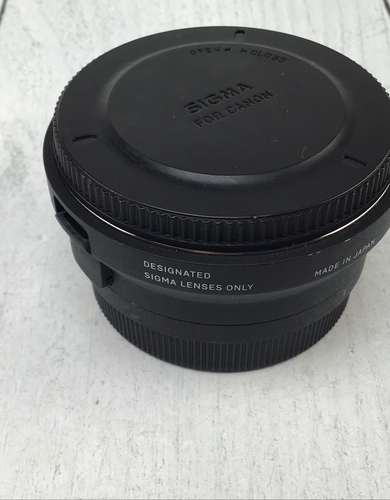 SIGMA Sigma Mount Converter MC-11 Canon EF-E Used Good